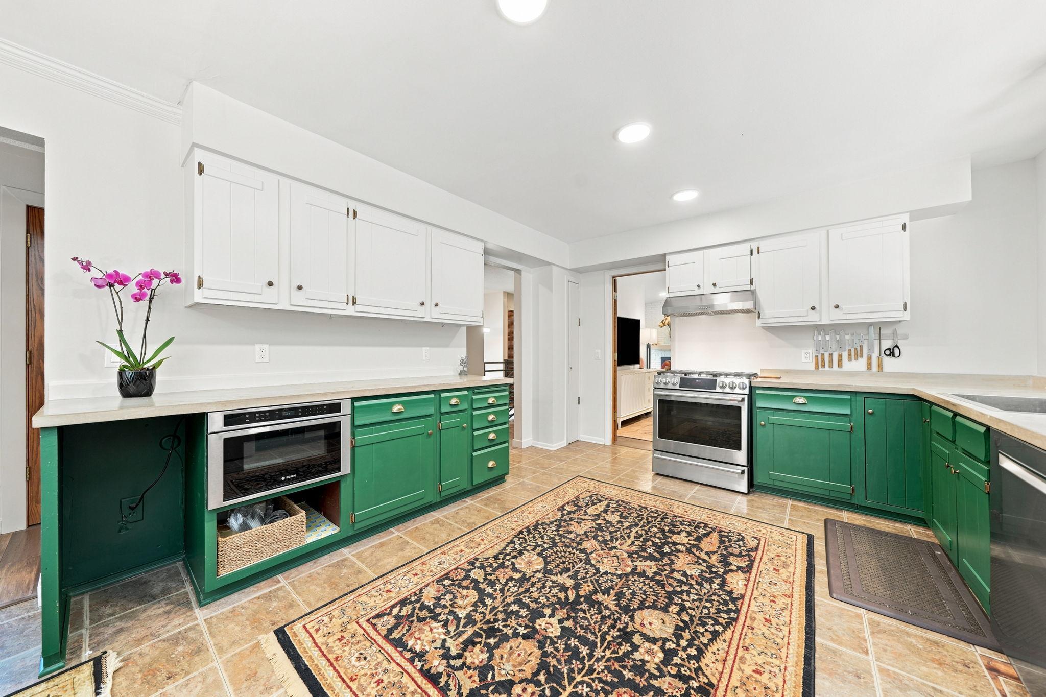 View of Residential at 138 Chaparral Drive, Apple Valley MN 55124, Apple Valley (14 of 52) - Mike Wilen | Minnesota Team Real Estate