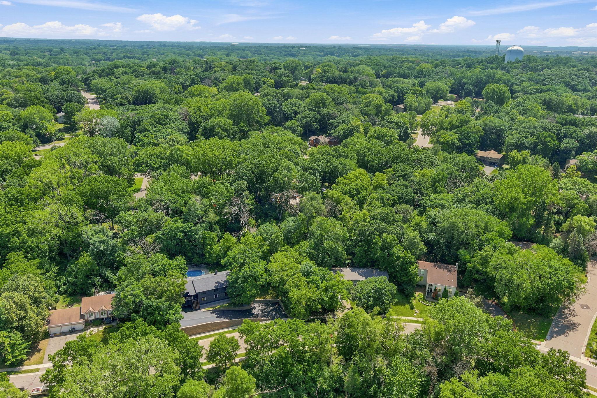 View of Residential at 138 Chaparral Drive, Apple Valley MN 55124, Apple Valley (48 of 52) - Mike Wilen | Minnesota Team Real Estate