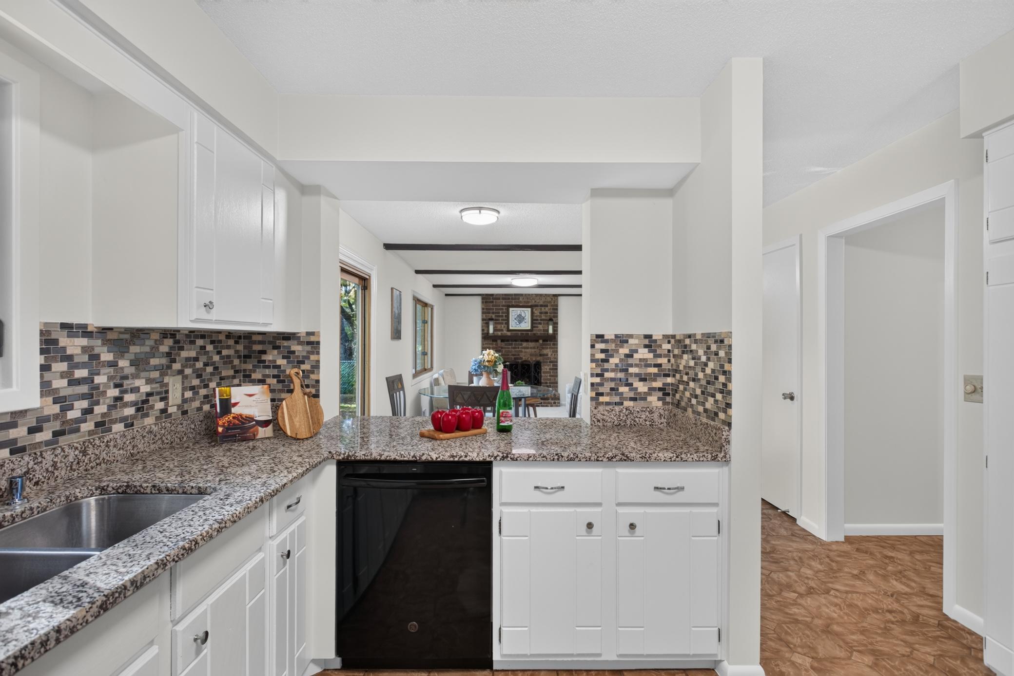 View of Residential at 9829 105th Avenue, Maple Grove MN 55369, Maple Grove (7 of 47) - Mike Wilen | Minnesota Team Real Estate