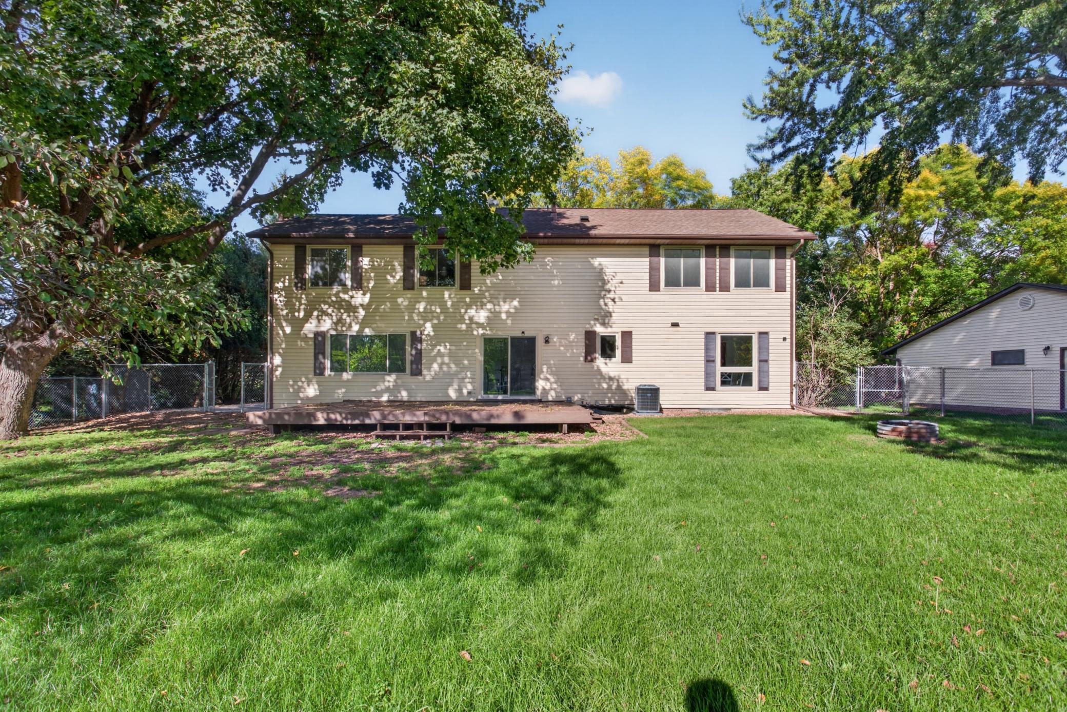 View of Residential at 9829 105th Avenue, Maple Grove MN 55369, Maple Grove (35 of 47) - Mike Wilen | Minnesota Team Real Estate