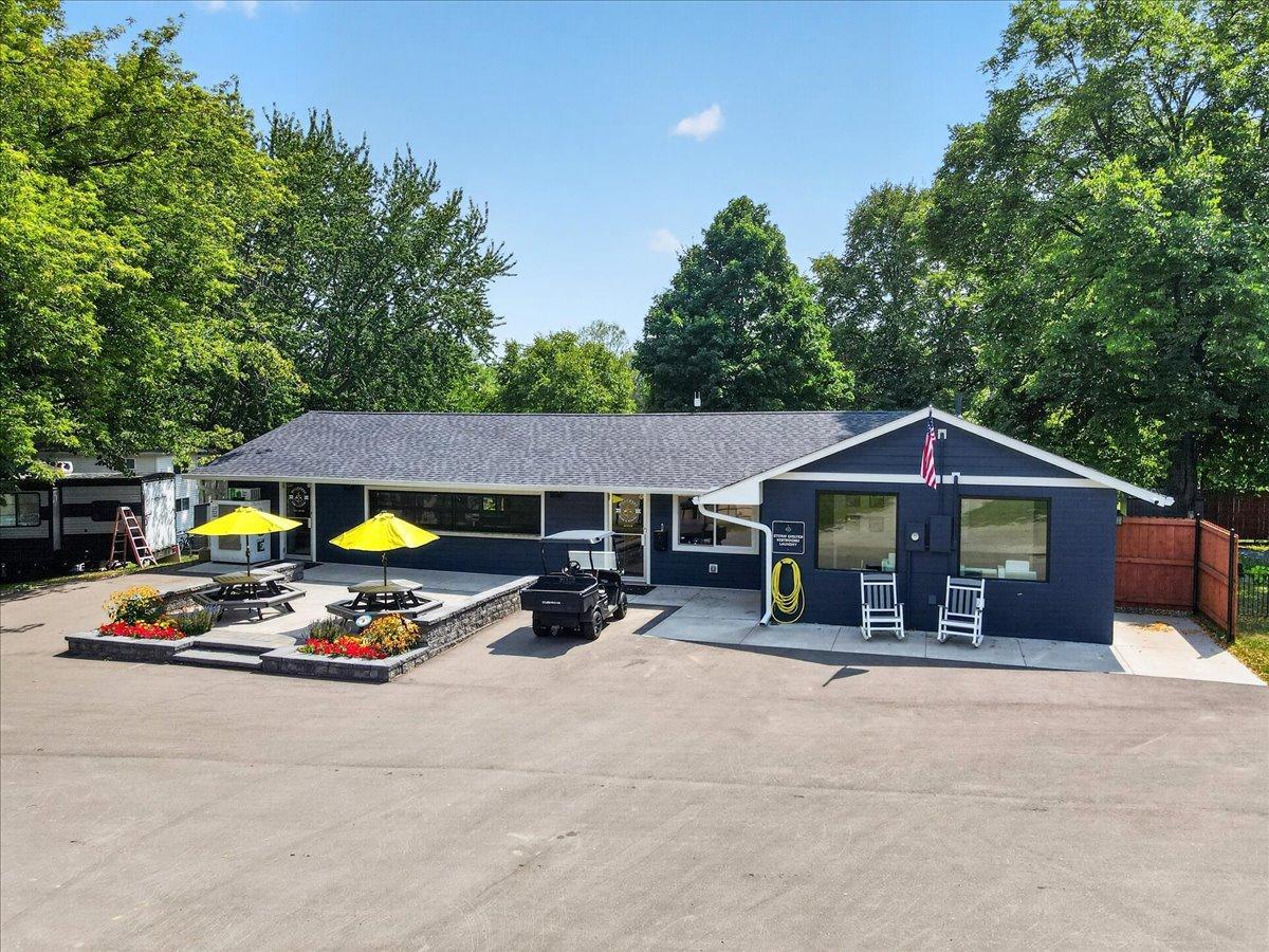 View of Commercial Sale at 32741 Lakes Trail, Lindstrom MN 55045, Lindstrom (10 of 24) - Mike Wilen | Minnesota Team Real Estate