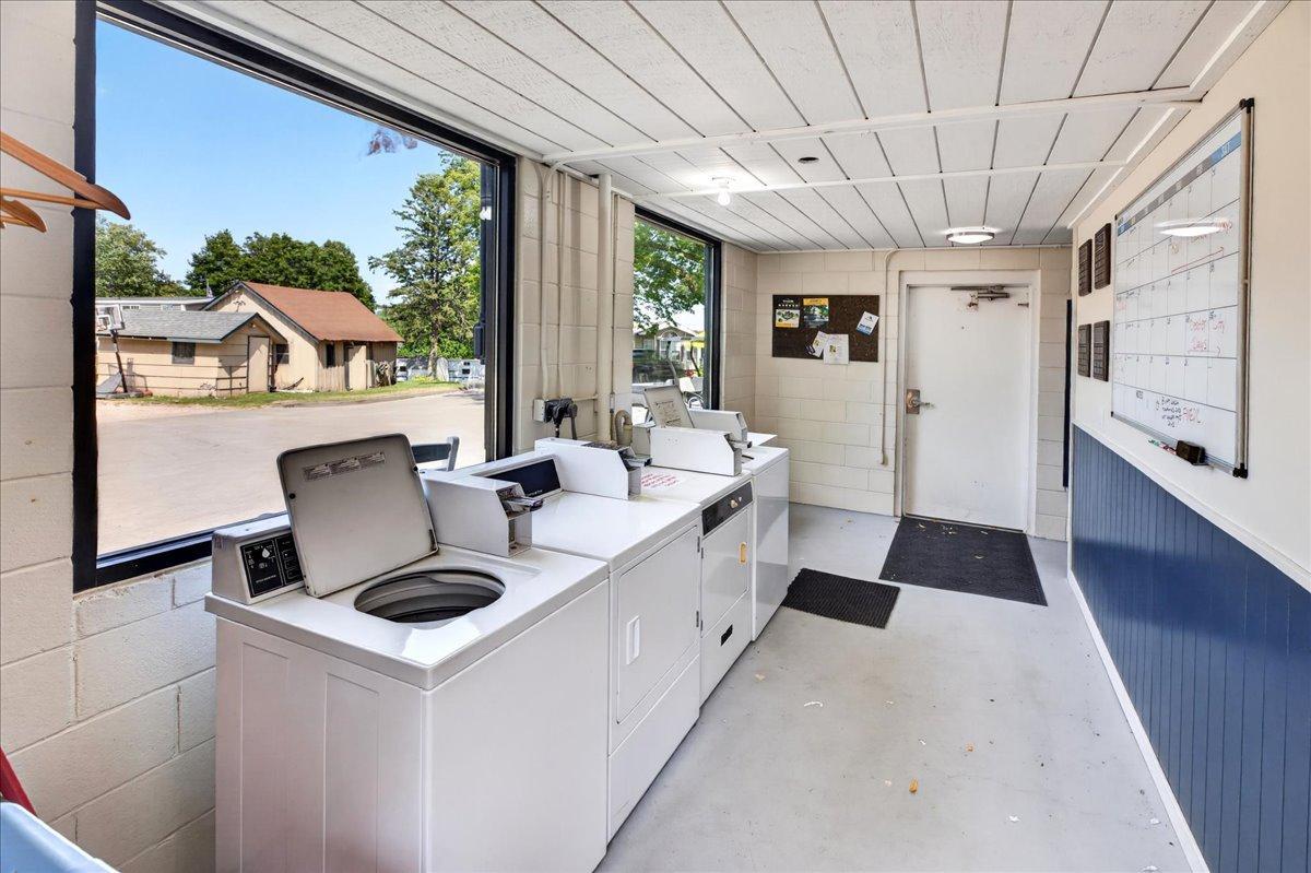 View of Commercial Sale at 32741 Lakes Trail, Lindstrom MN 55045, Lindstrom (16 of 24) - Mike Wilen | Minnesota Team Real Estate
