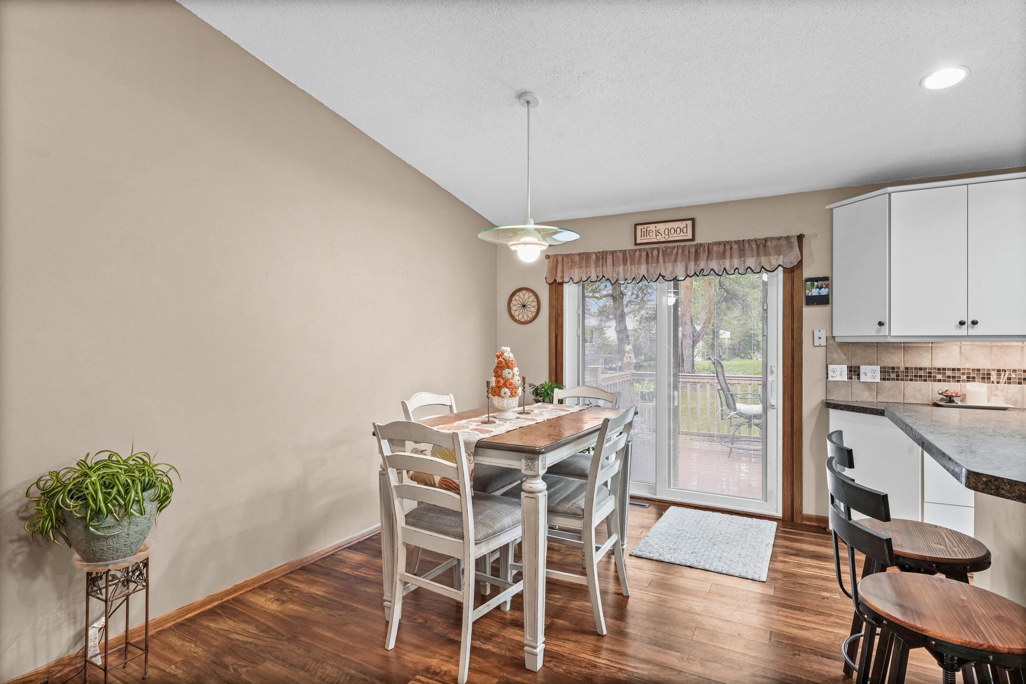 View of Residential at 1142 Parkview Lane, Eagan MN 55123, Eagan (14 of 64) - Mike Wilen | Minnesota Team Real Estate