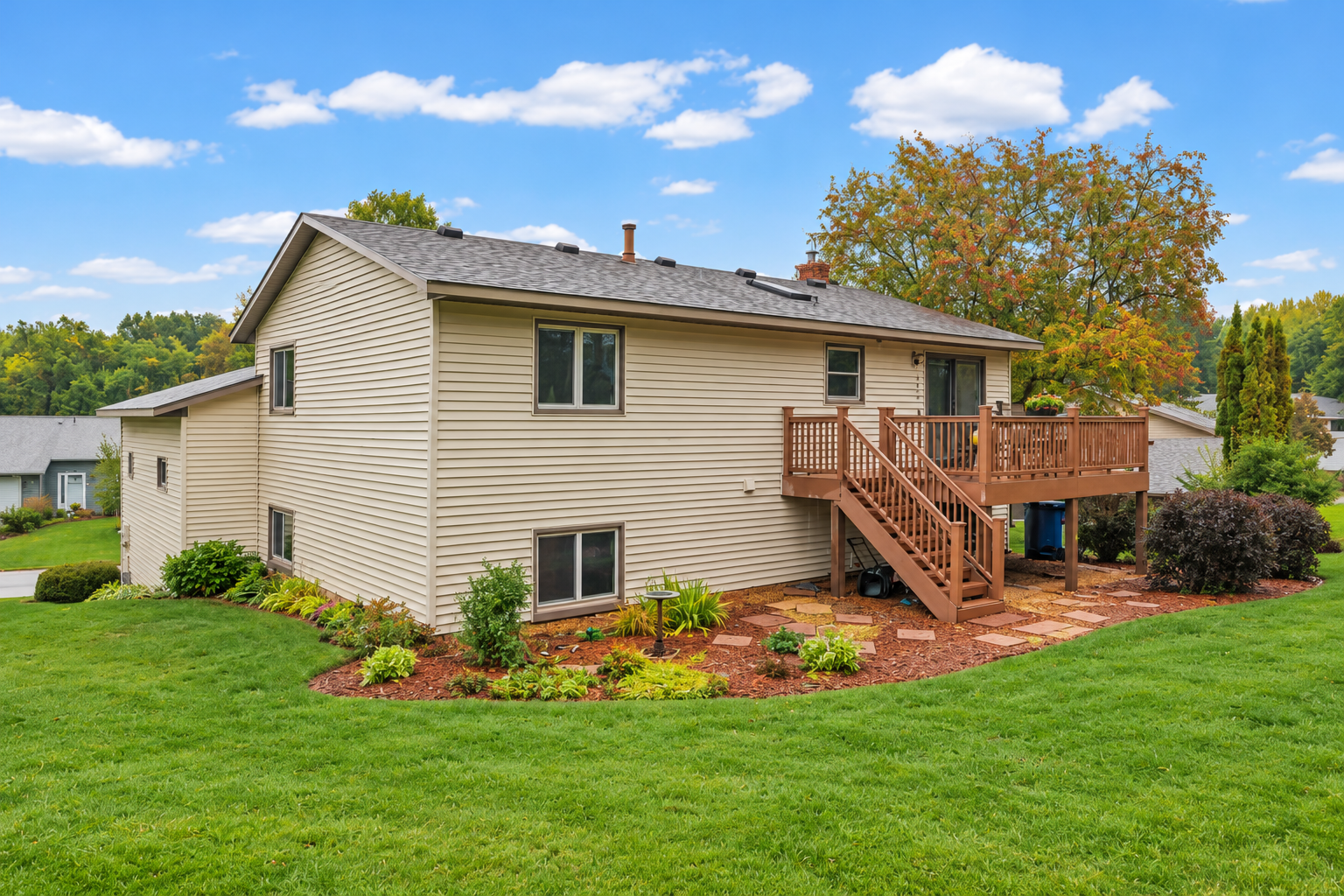 View of Residential at 1142 Parkview Lane, Eagan MN 55123, Eagan (31 of 45) - Mike Wilen | Minnesota Team Real Estate