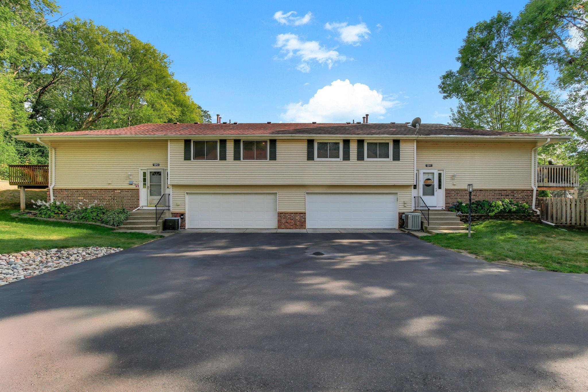 View of Residential at 1213 Timbershore Lane, Eagan MN 55123, Eagan (25 of 28) - Mike Wilen | Minnesota Team Real Estate