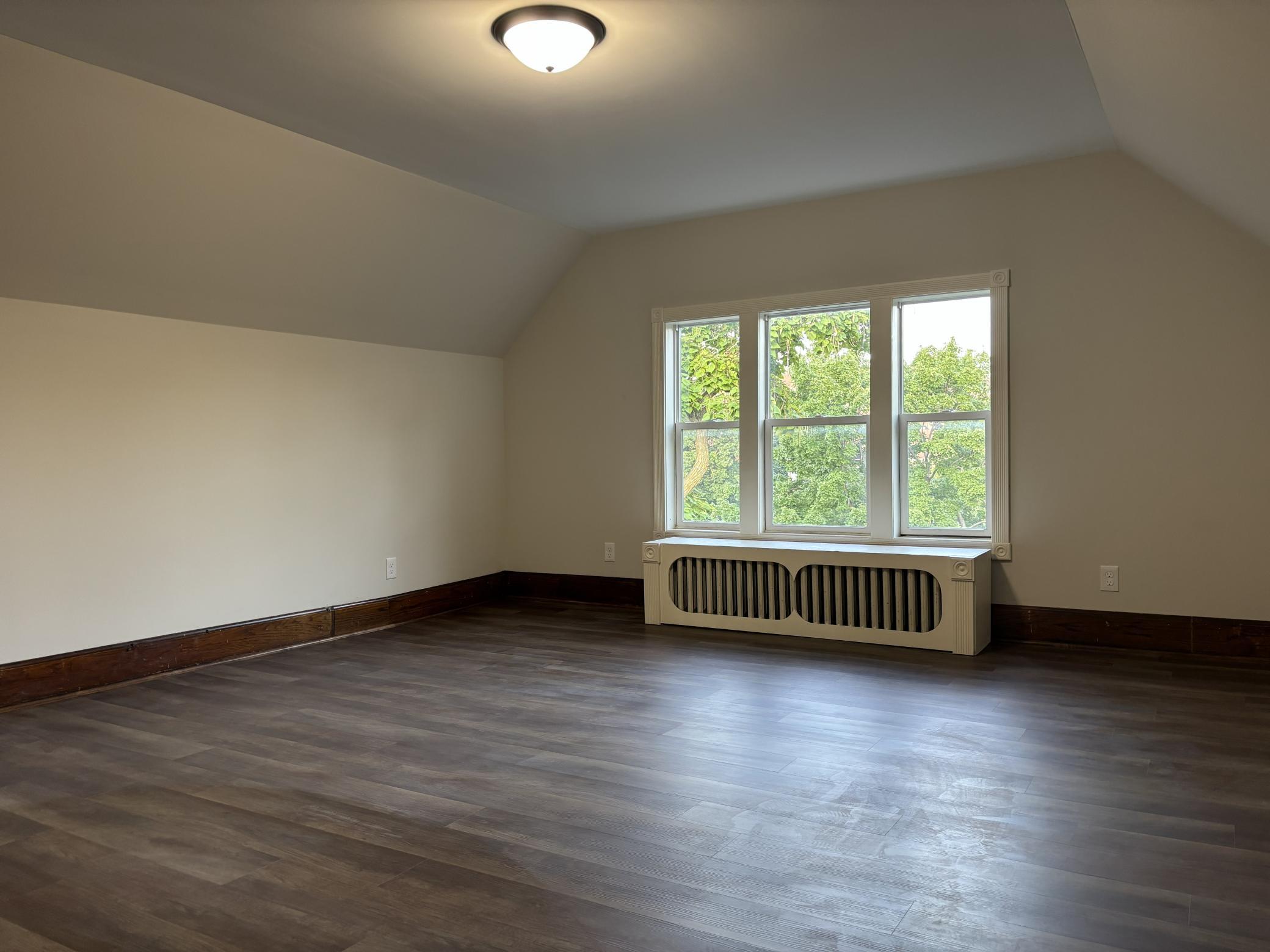 View of Residential Income at 2549 11th Avenue, Minneapolis MN 55404, Minneapolis (29 of 33) - Mike Wilen | Minnesota Team Real Estate