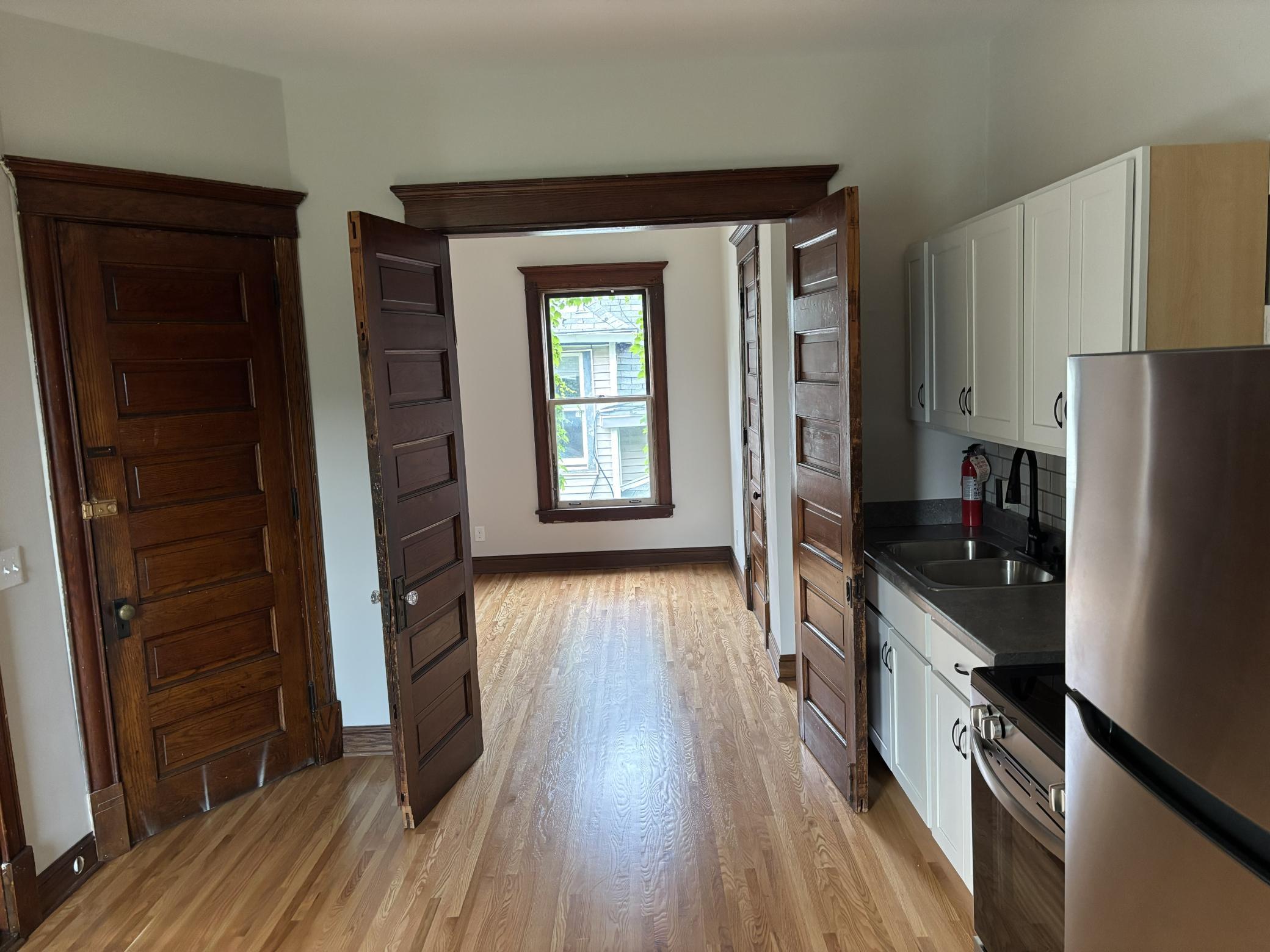View of Residential Income at 2549 11th Avenue, Minneapolis MN 55404, Minneapolis (9 of 33) - Mike Wilen | Minnesota Team Real Estate