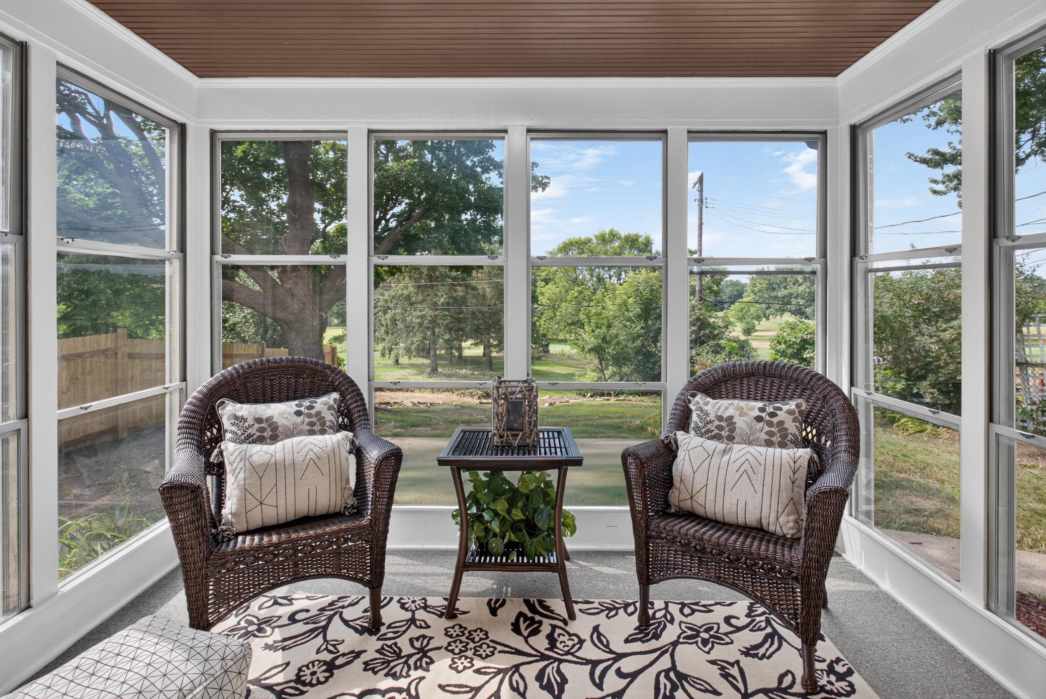 View of Residential at 1100 Montana Avenue, Saint Paul MN 55108, Saint Paul (9 of 42) - Mike Wilen | Minnesota Team Real Estate