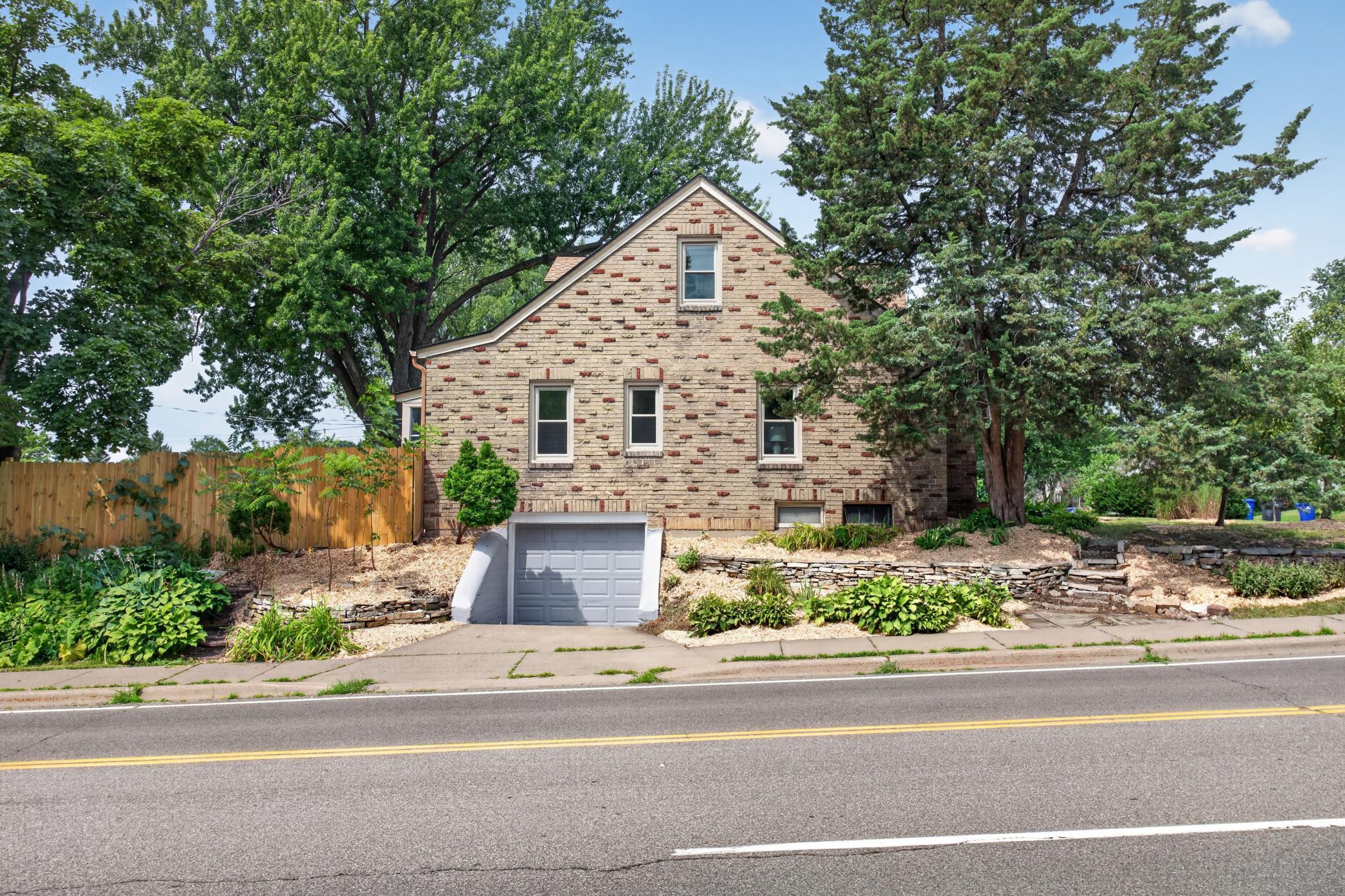 View of Residential at 1100 Montana Avenue, Saint Paul MN 55108, Saint Paul (31 of 42) - Mike Wilen | Minnesota Team Real Estate
