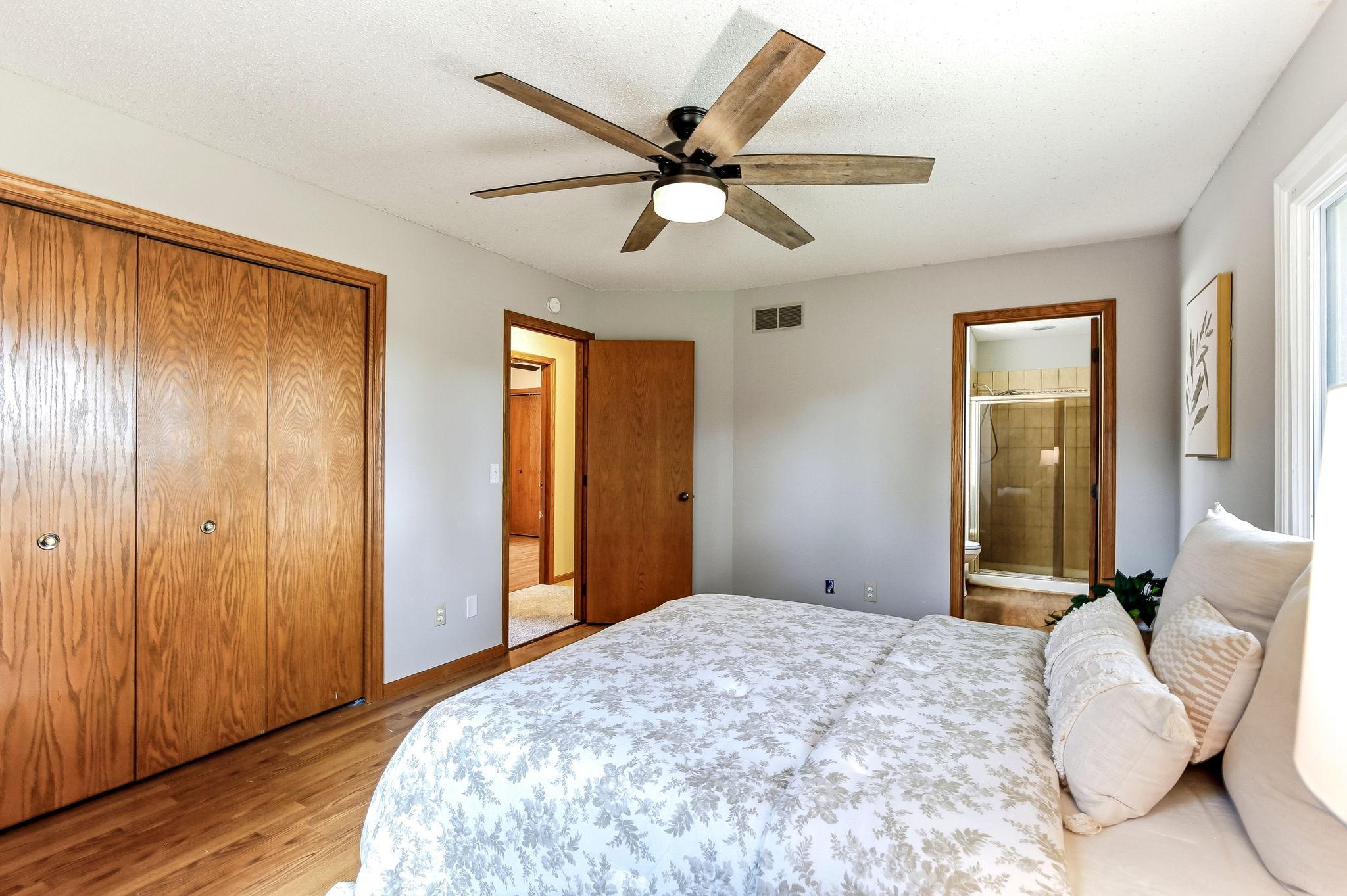 View of Residential at 17330 Ipswich Way, Lakeville MN 55044, Lakeville (17 of 40) - Mike Wilen | Minnesota Team Real Estate