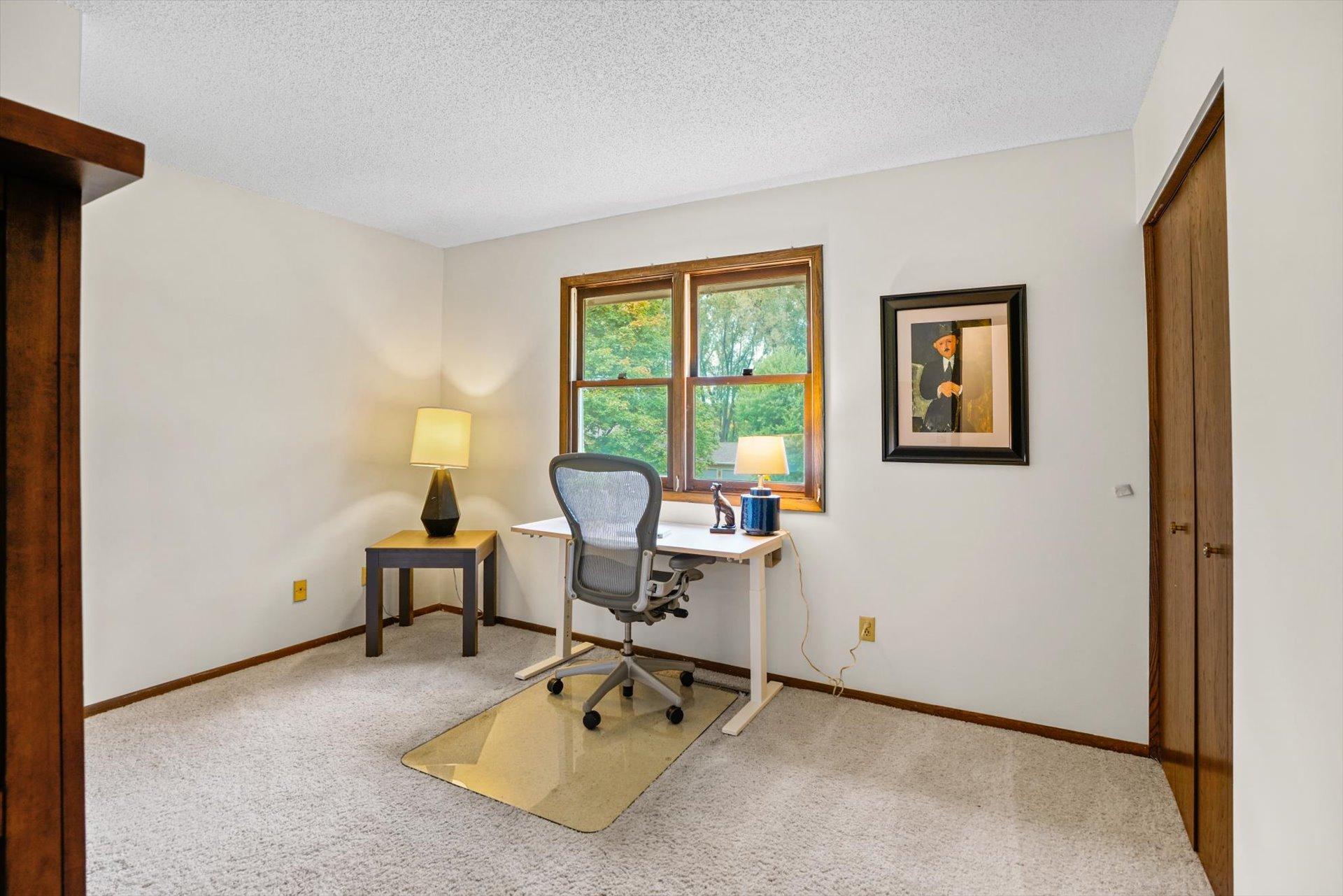 View of Residential at 13209 Sheffield Curve, Minnetonka MN 55305, Minnetonka (24 of 46) - Mike Wilen | Minnesota Team Real Estate