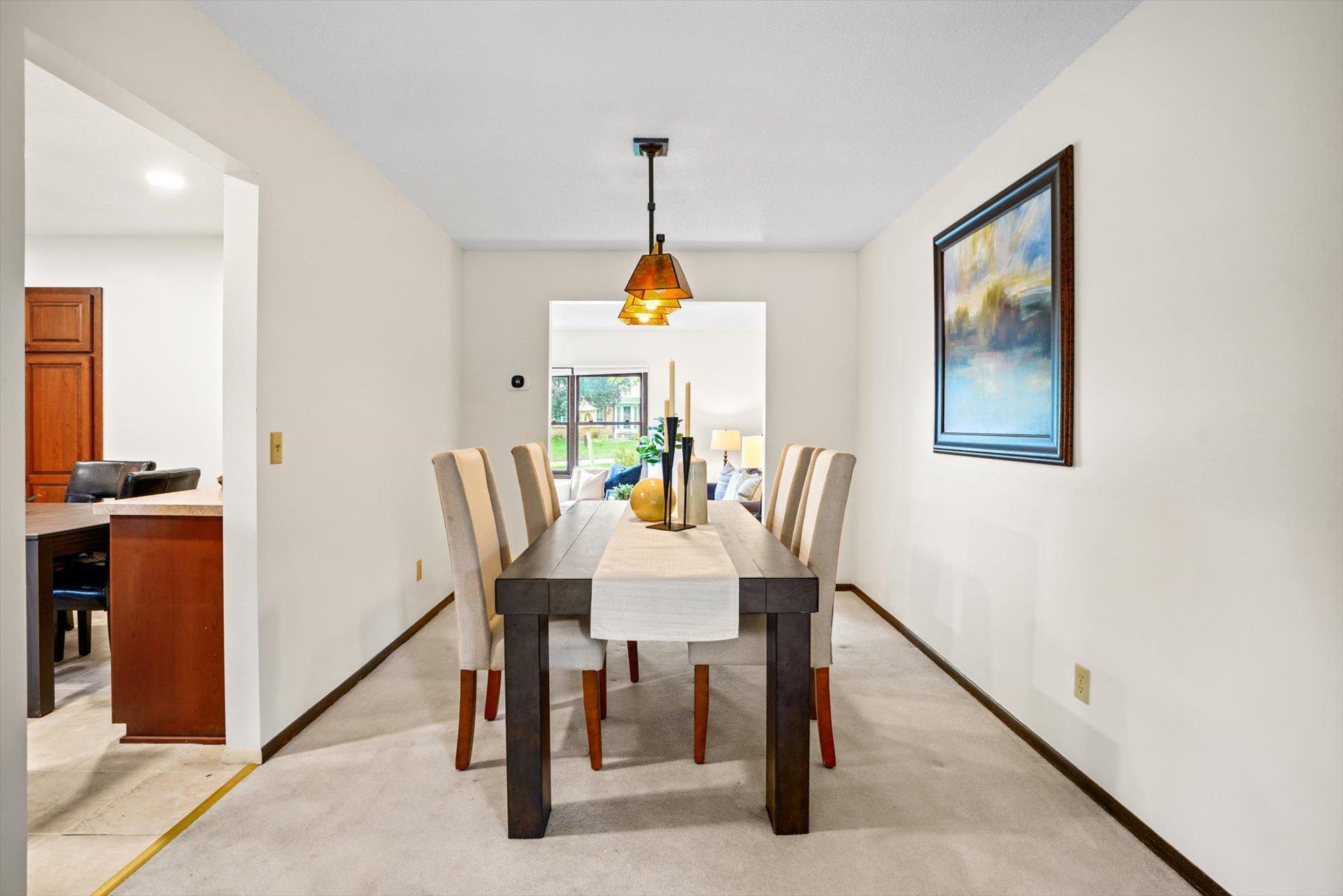 View of Residential at 13209 Sheffield Curve, Minnetonka MN 55305, Minnetonka (11 of 46) - Mike Wilen | Minnesota Team Real Estate