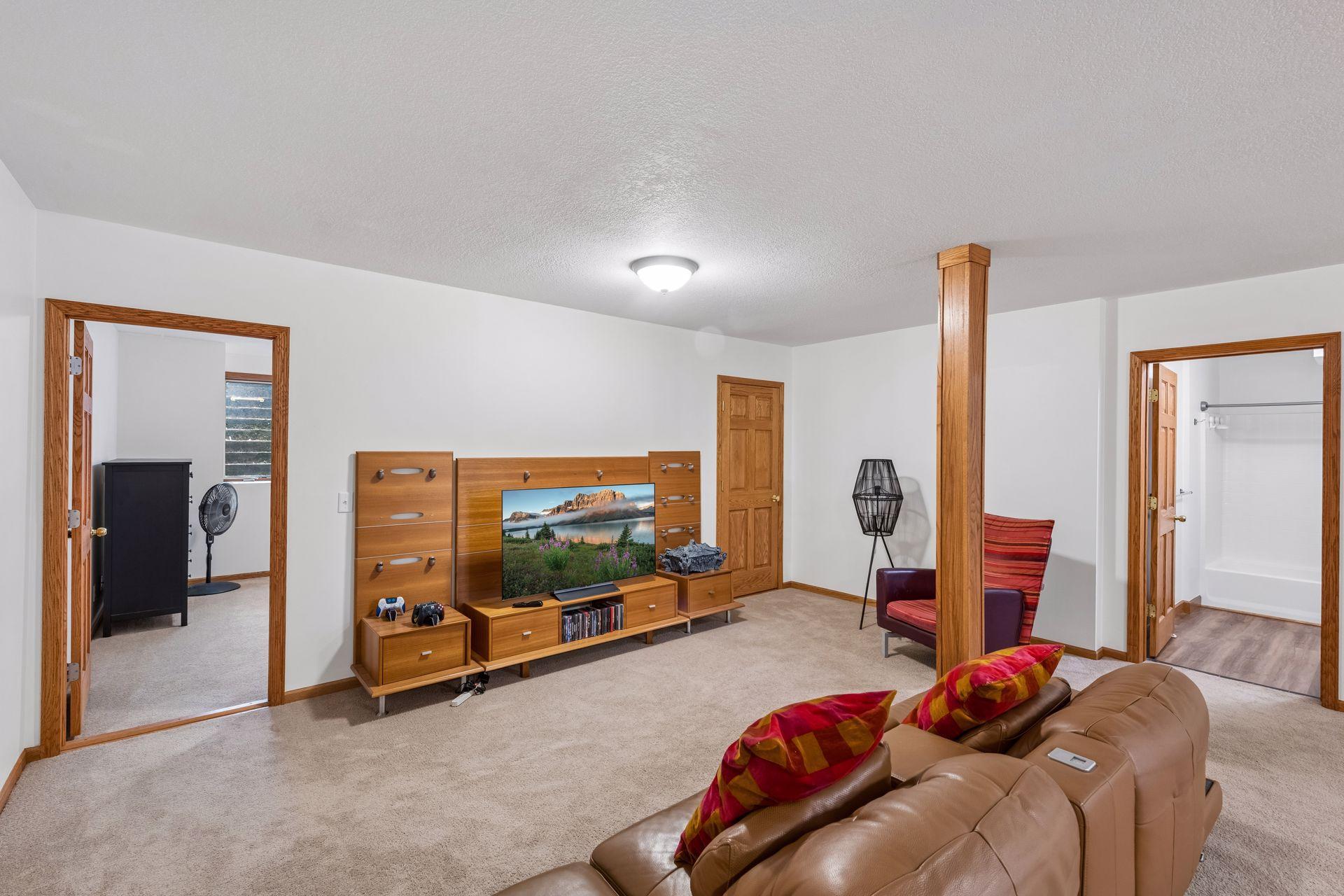 View of Residential at 13426 Excelsior Boulevard, Minnetonka MN 55345, Minnetonka (57 of 86) - Mike Wilen | Minnesota Team Real Estate