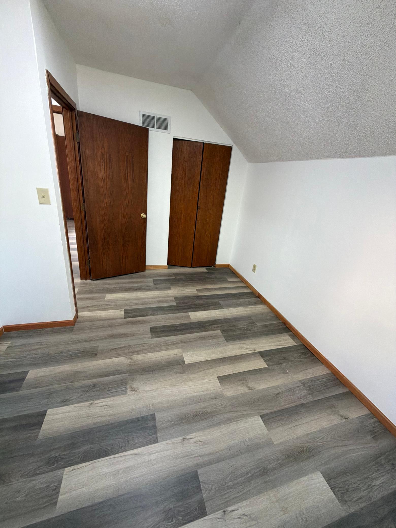 View of Residential at 366 Hope Street, Saint Paul MN 55106, Saint Paul (16 of 18) - Mike Wilen | Minnesota Team Real Estate