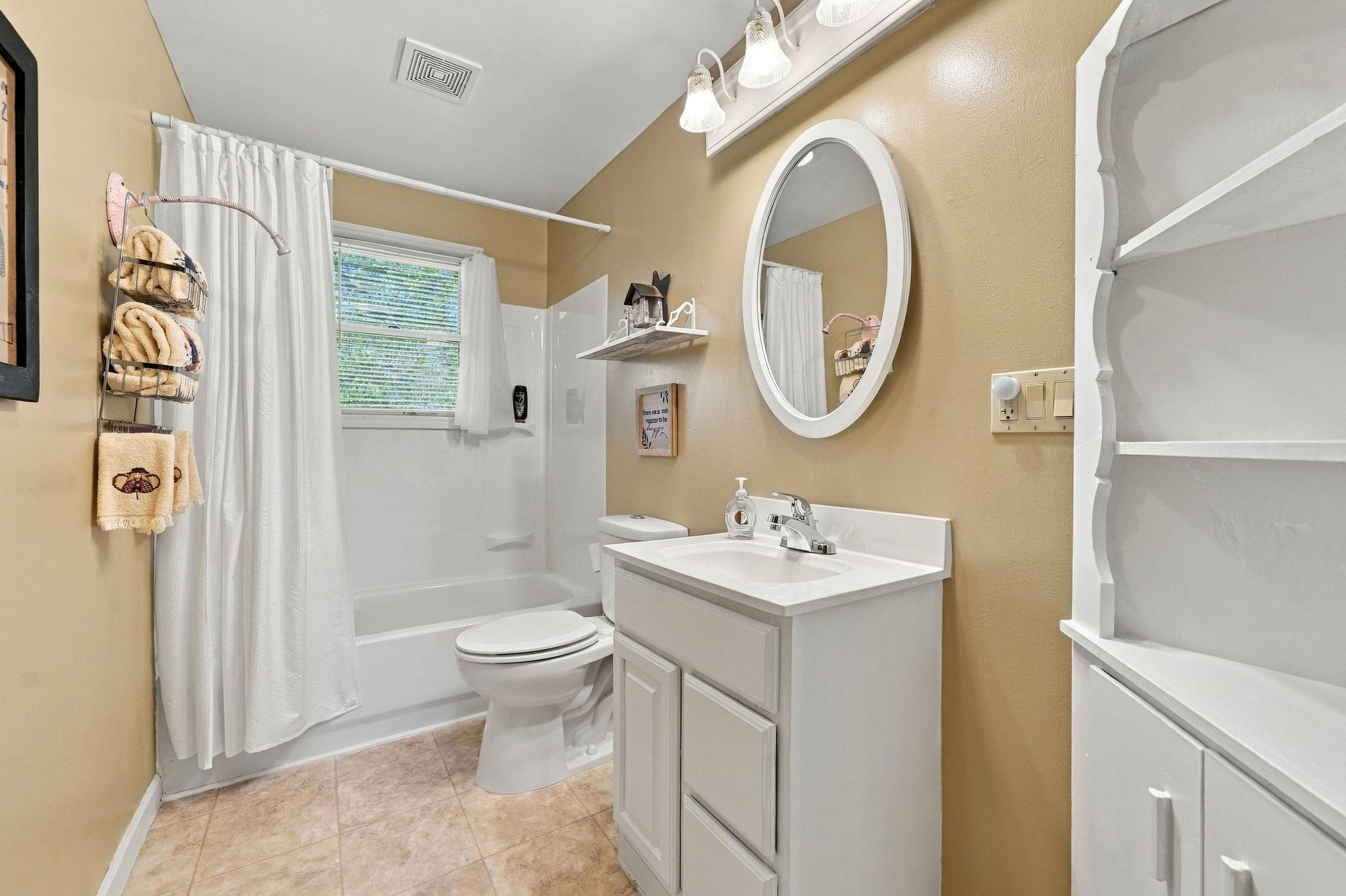 View of Residential at 15974 Clayton Avenue, Rosemount MN 55068, Rosemount (31 of 38) - Mike Wilen | Minnesota Team Real Estate