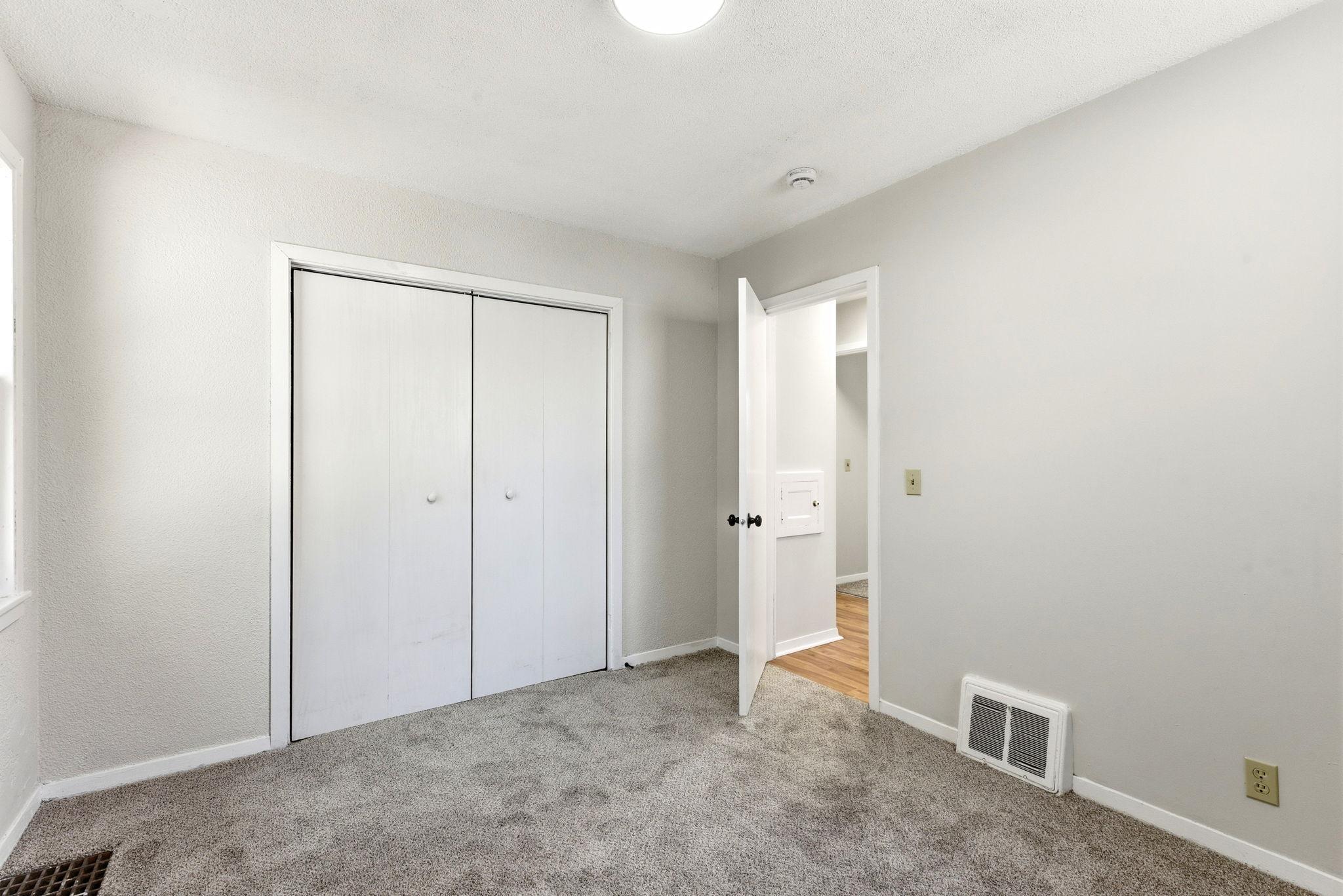 View of Residential at 5837 Russell Avenue, Minneapolis MN 55410, Minneapolis (16 of 29) - Mike Wilen | Minnesota Team Real Estate