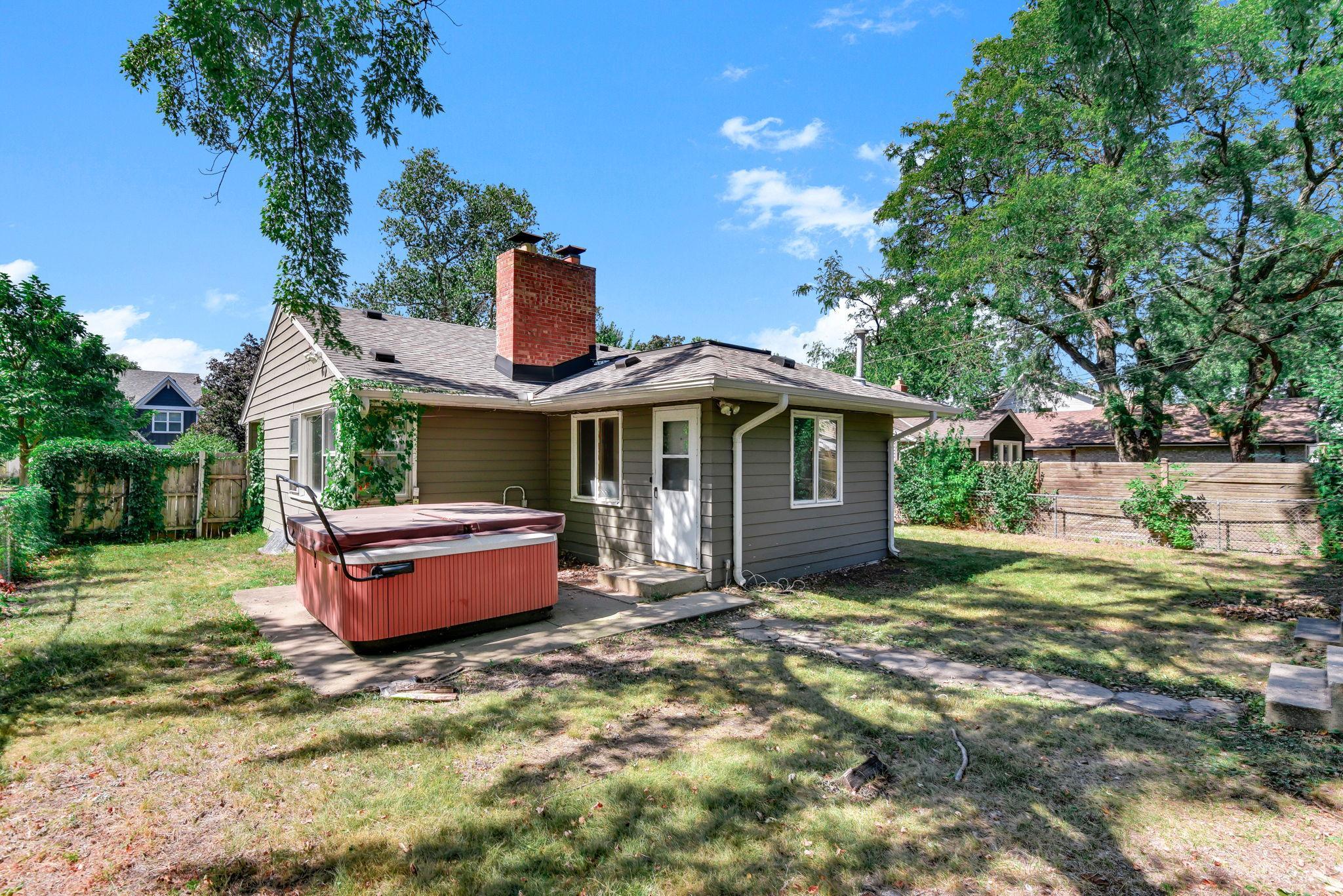 View of Residential at 5837 Russell Avenue, Minneapolis MN 55410, Minneapolis (22 of 29) - Mike Wilen | Minnesota Team Real Estate