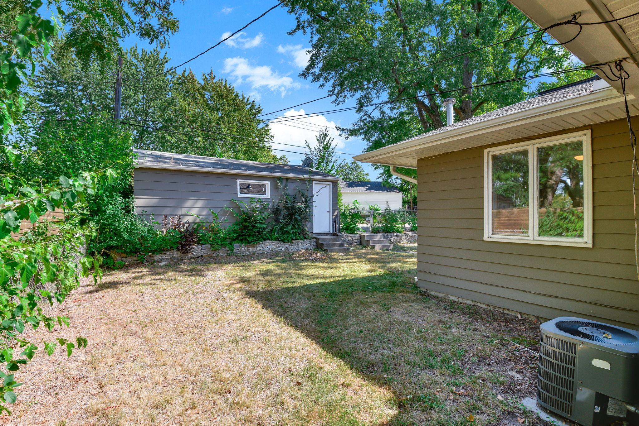 View of Residential at 5837 Russell Avenue, Minneapolis MN 55410, Minneapolis (24 of 29) - Mike Wilen | Minnesota Team Real Estate