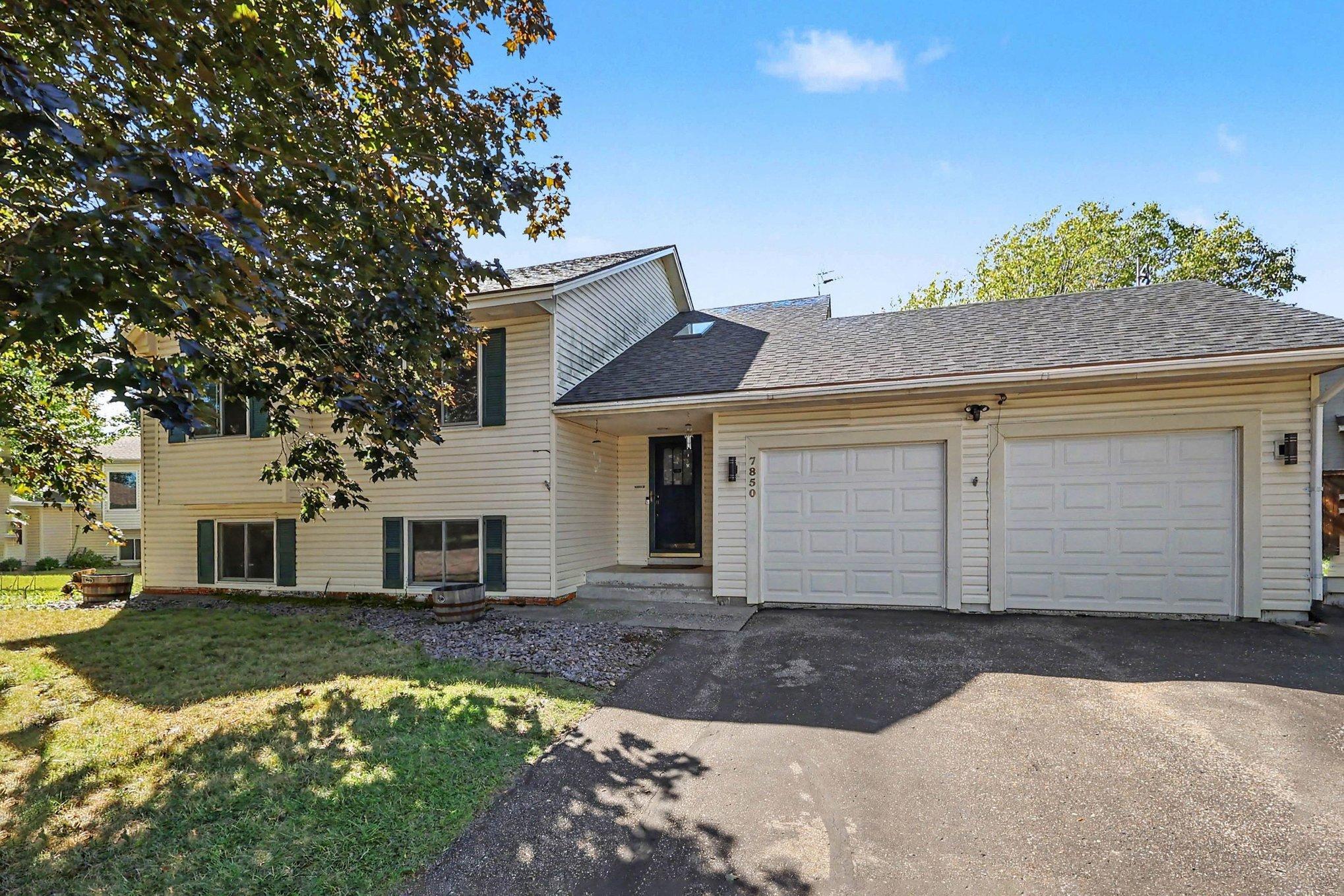 View of Single Family at 7850 Grinnell Court, Lakeville - Mike Wilen | Minnesota Team Real Estate