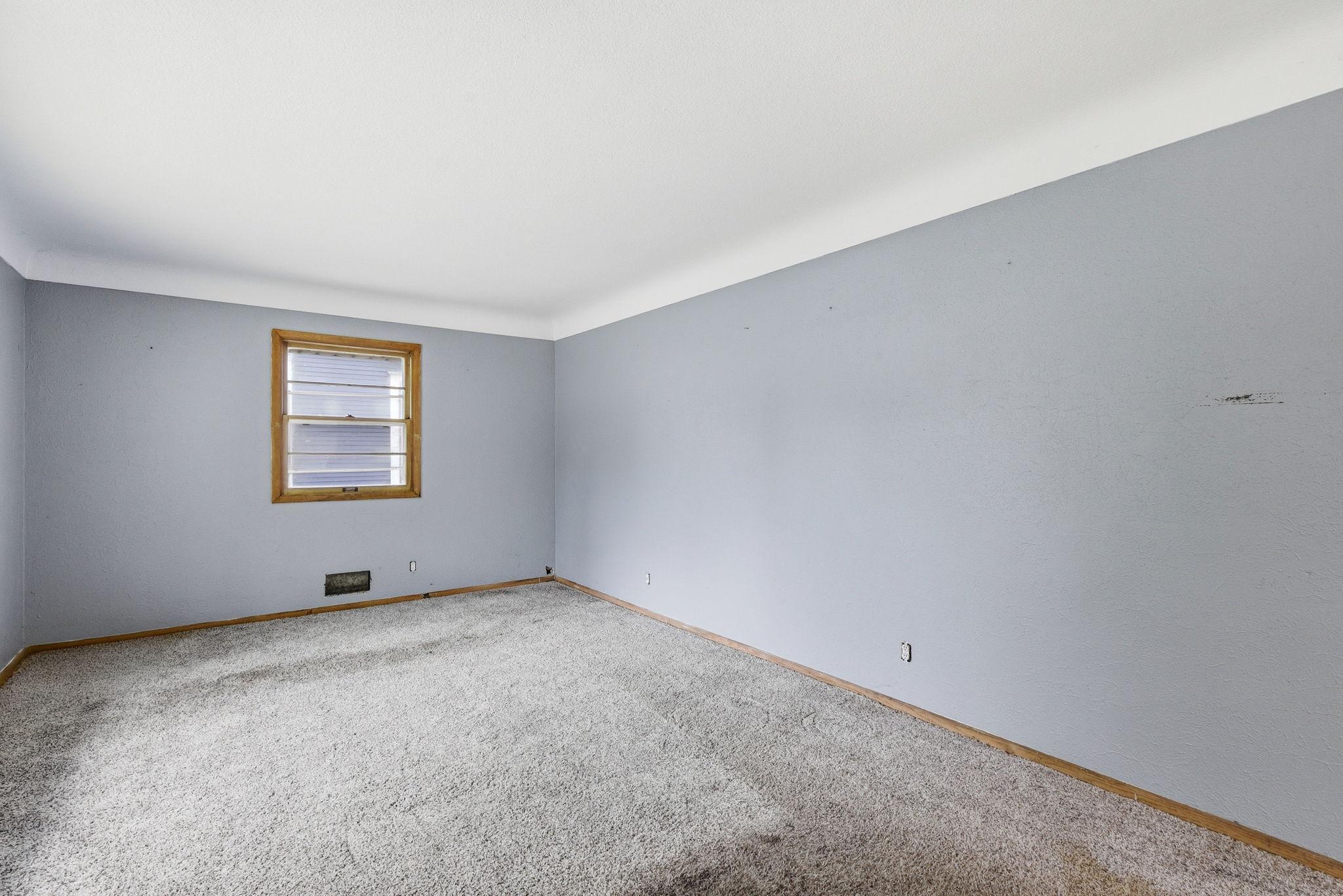 View of Residential at 1259 Laurel Avenue, Saint Paul MN 55104, Saint Paul (5 of 29) - Mike Wilen | Minnesota Team Real Estate