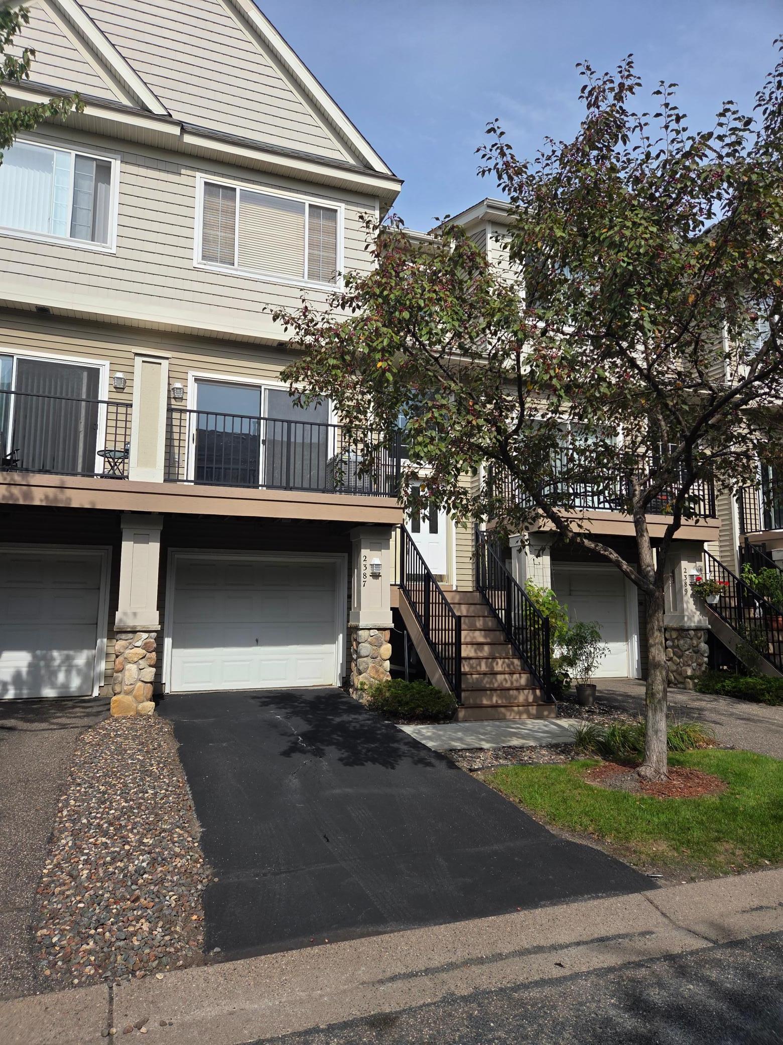 View of Residential at 2387 Eagle Trace Lane, Woodbury MN 55129, Woodbury (39 of 43) - Mike Wilen | Minnesota Team Real Estate