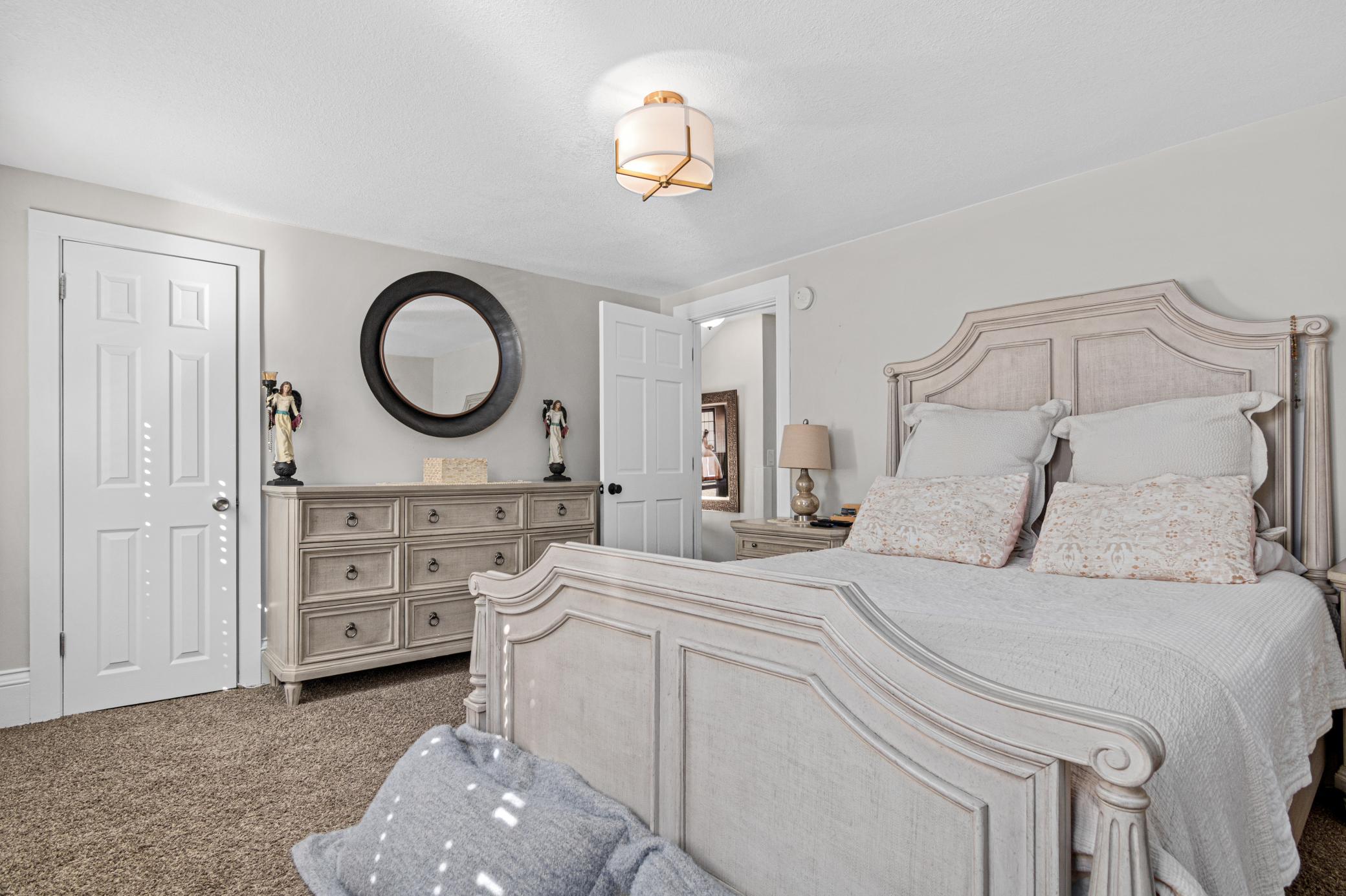 View of Residential at 4151 Snelling Avenue, Minneapolis MN 55406, Minneapolis (25 of 26) - Mike Wilen | Minnesota Team Real Estate