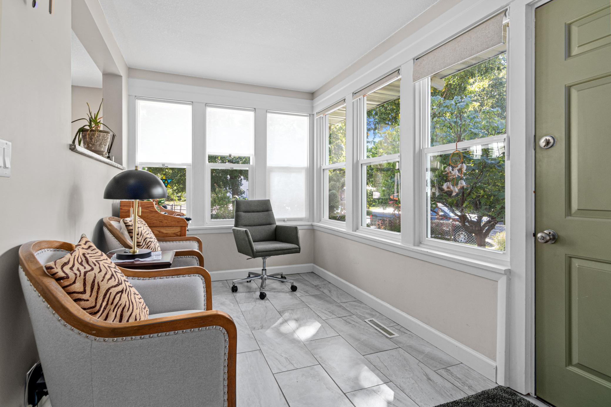 View of Residential at 4151 Snelling Avenue, Minneapolis MN 55406, Minneapolis (18 of 26) - Mike Wilen | Minnesota Team Real Estate