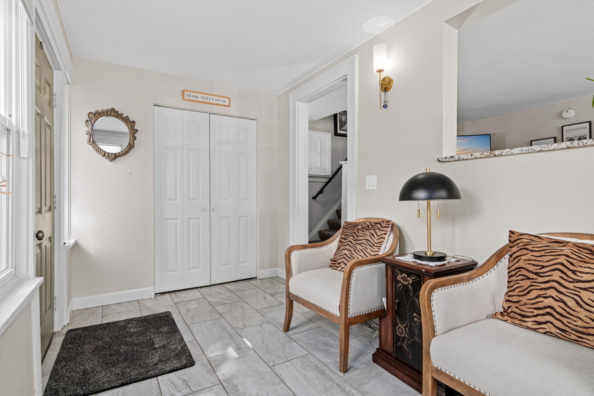 View of Residential at 4151 Snelling Avenue, Minneapolis MN 55406, Minneapolis (8 of 26) - Mike Wilen | Minnesota Team Real Estate