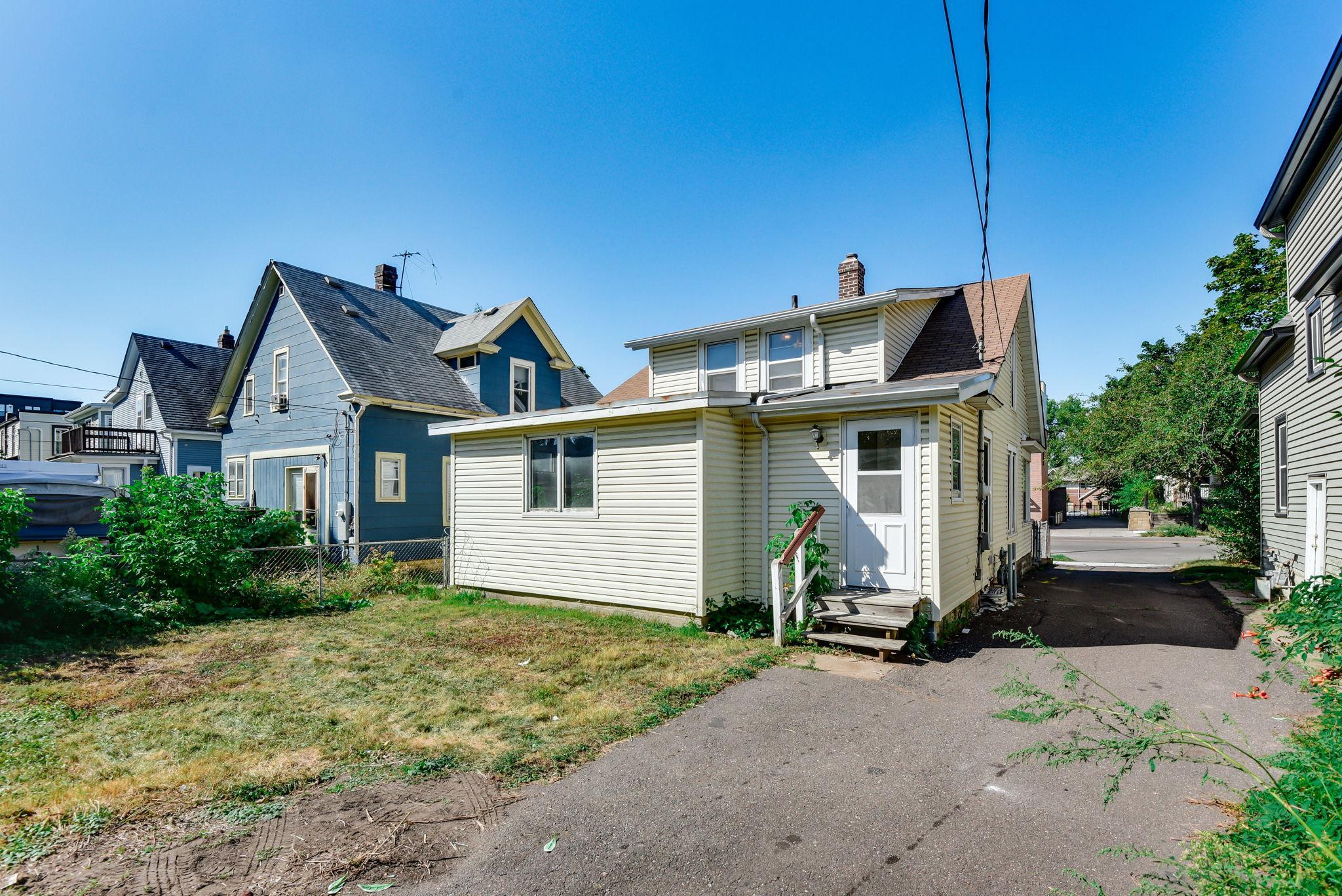 View of Residential at 1530 Selby Avenue, Saint Paul MN 55104, Saint Paul (20 of 29) - Mike Wilen | Minnesota Team Real Estate