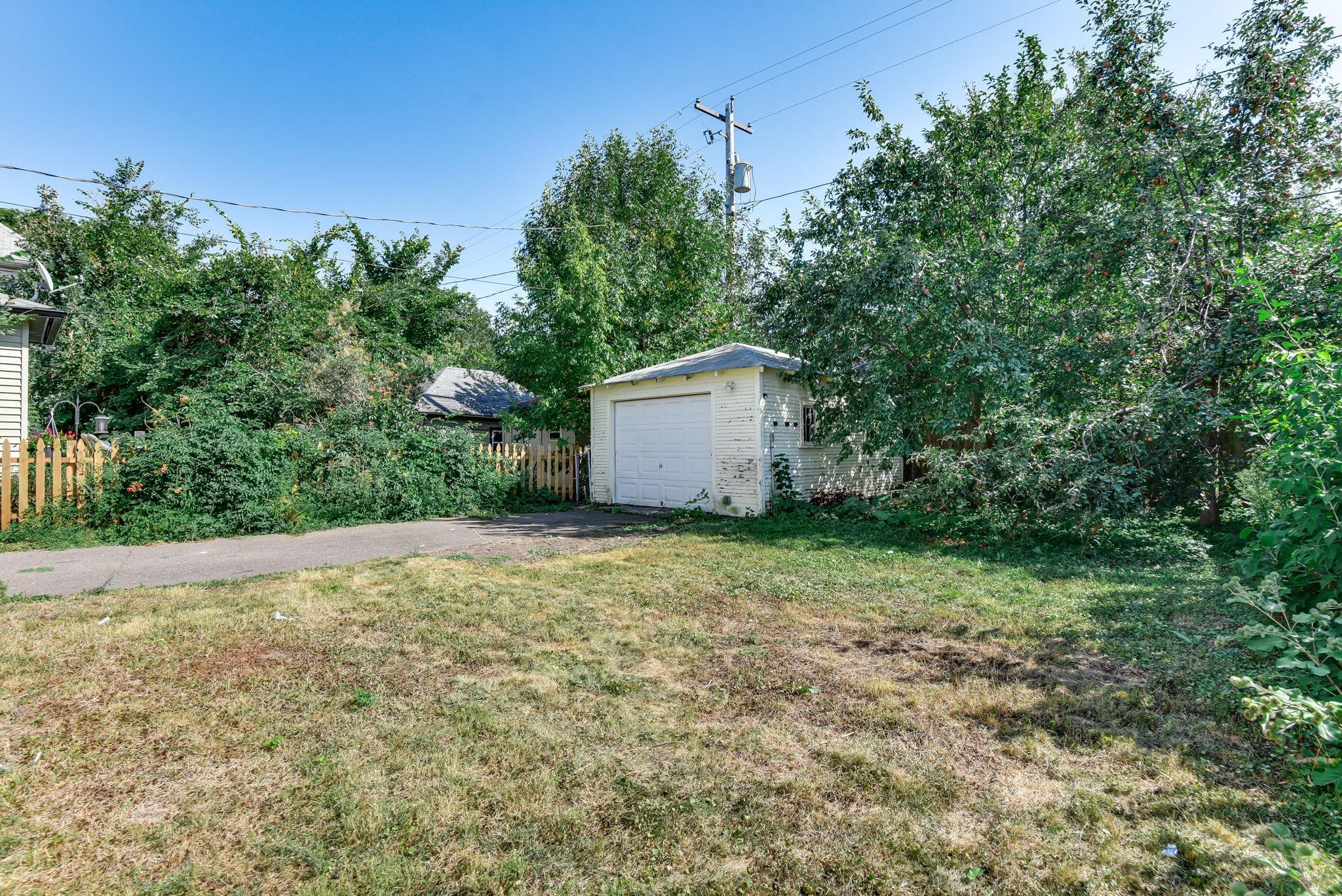 View of Residential at 1530 Selby Avenue, Saint Paul MN 55104, Saint Paul (22 of 29) - Mike Wilen | Minnesota Team Real Estate