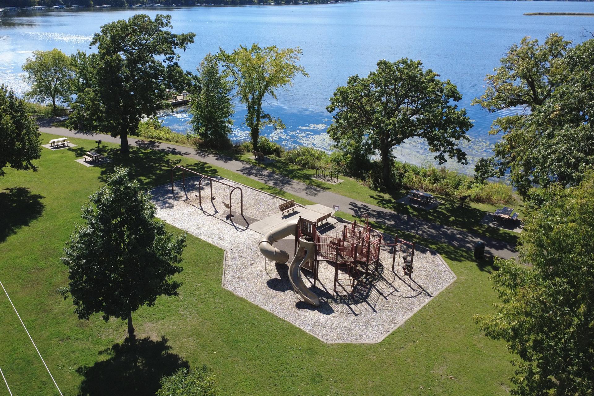 View of Residential at 12056 Everton Avenue, White Bear Lake MN 55110, White Bear Lake (67 of 70) - Mike Wilen | Minnesota Team Real Estate