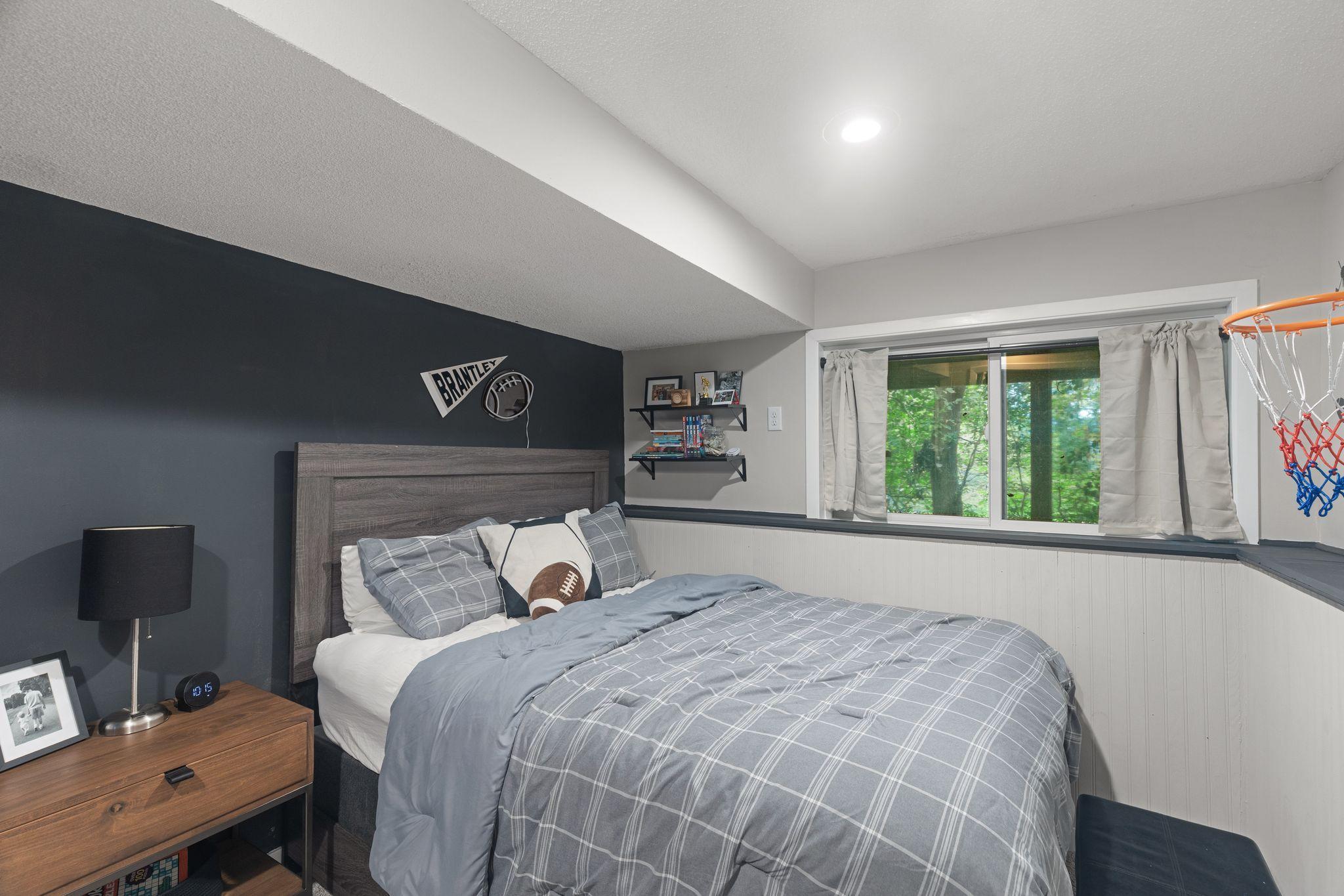 View of Residential at 7532 Xerxes Avenue, Brooklyn Park MN 55444, Brooklyn Park (23 of 23) - Mike Wilen | Minnesota Team Real Estate