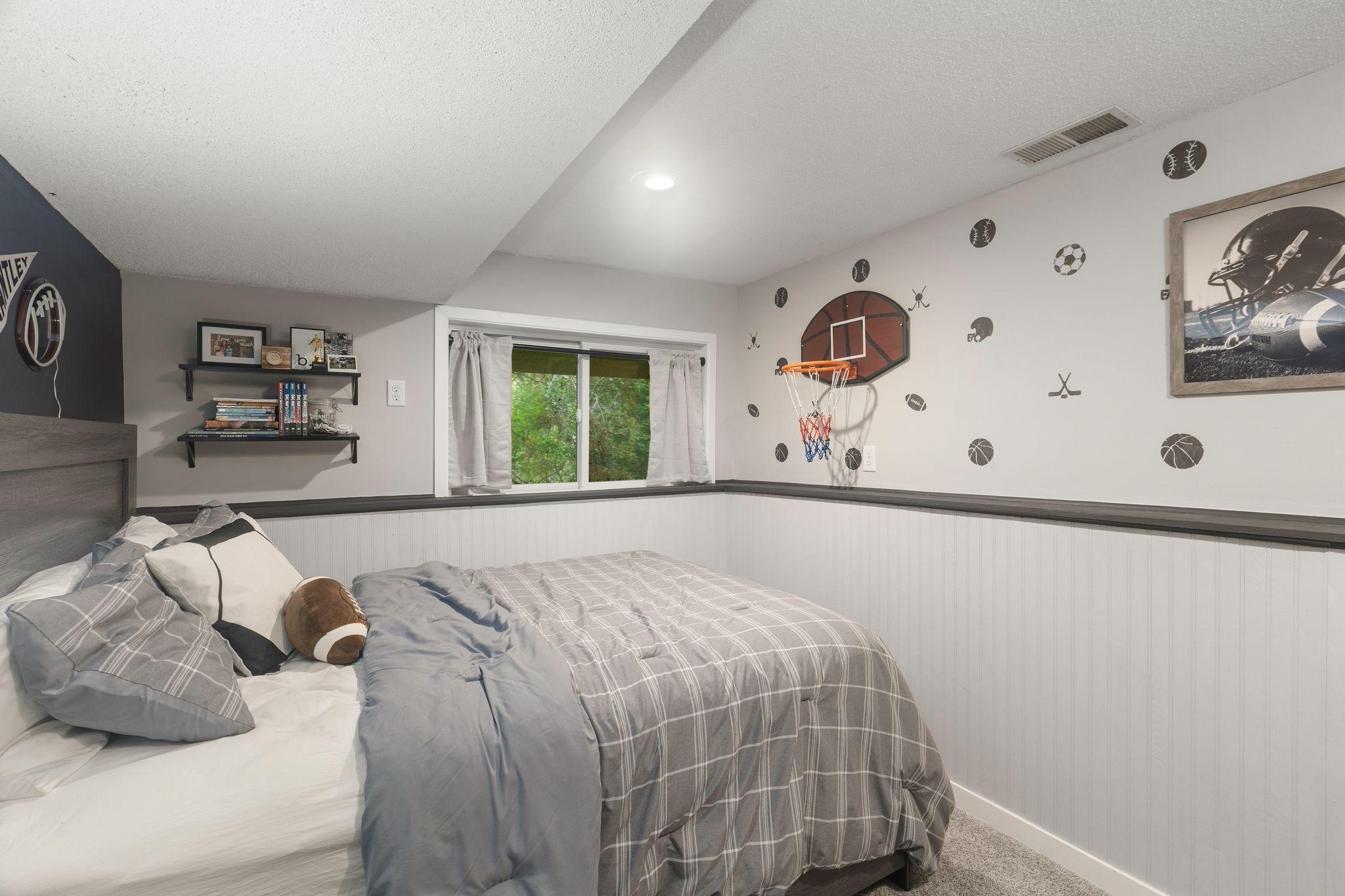 View of Residential at 7532 Xerxes Avenue, Brooklyn Park MN 55444, Brooklyn Park (22 of 23) - Mike Wilen | Minnesota Team Real Estate