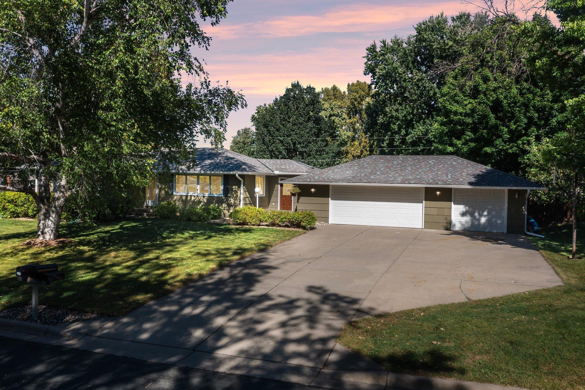 View of Single Family at 2508 140th Street, Burnsville - Mike Wilen | Minnesota Team Real Estate