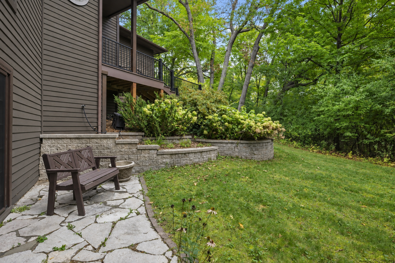 View of Residential at 9340 Bush Lake Road, Bloomington MN 55438, Bloomington (6 of 71) - Mike Wilen | Minnesota Team Real Estate
