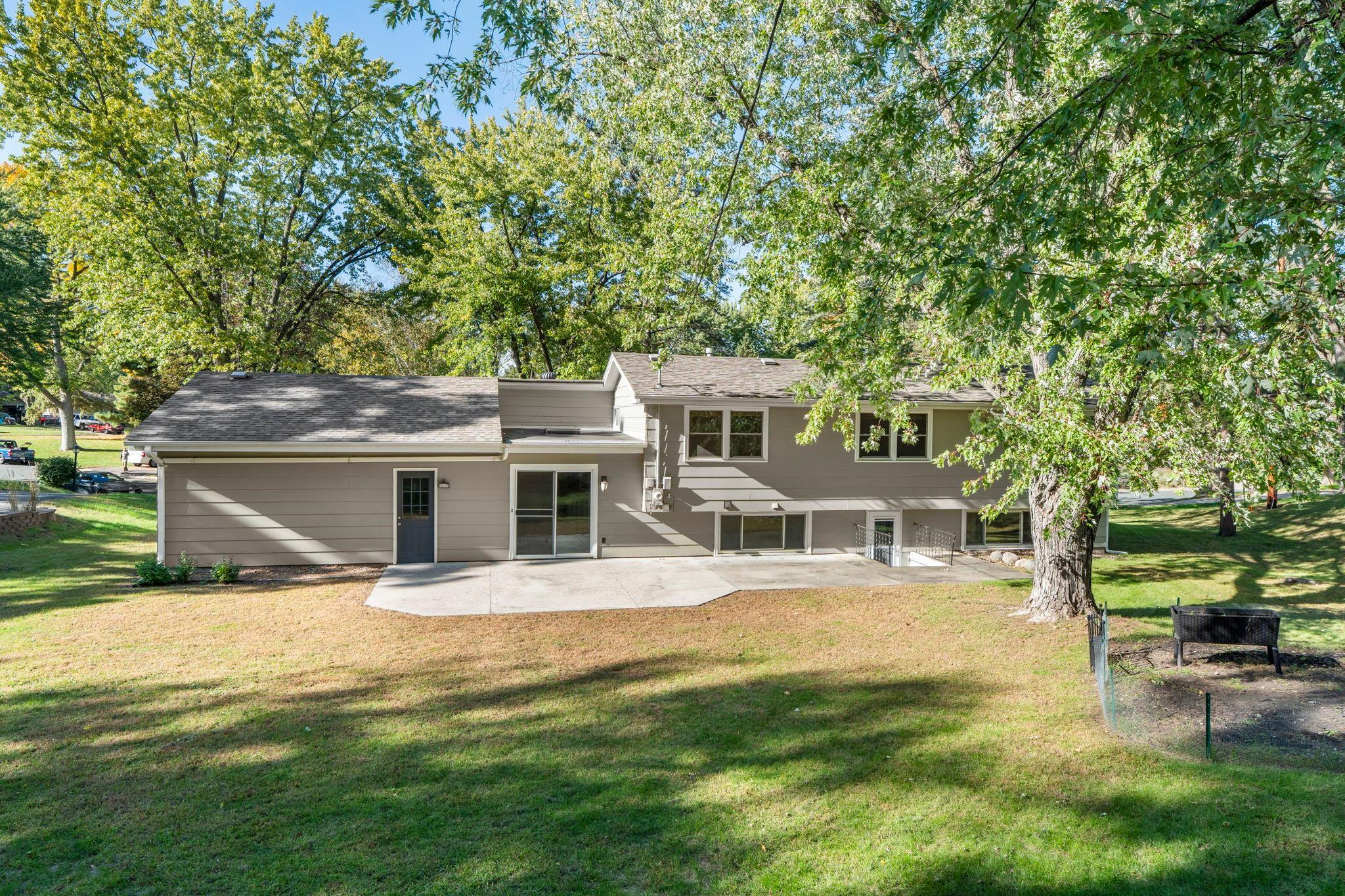 View of Residential at 2413 107th Street, Bloomington MN 55431, Bloomington (40 of 61) - Mike Wilen | Minnesota Team Real Estate