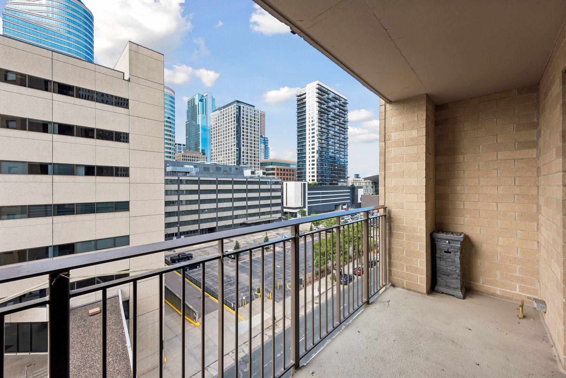 View of Residential at 121 Washington Avenue #701, Minneapolis MN 55401, Minneapolis (25 of 60) - Mike Wilen | Minnesota Team Real Estate