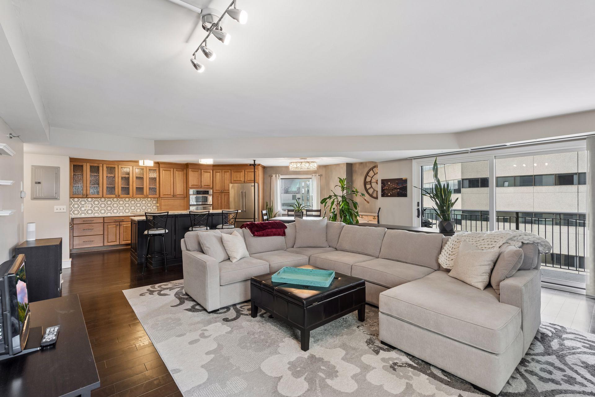 View of Residential at 121 Washington Avenue #701, Minneapolis MN 55401, Minneapolis (3 of 60) - Mike Wilen | Minnesota Team Real Estate