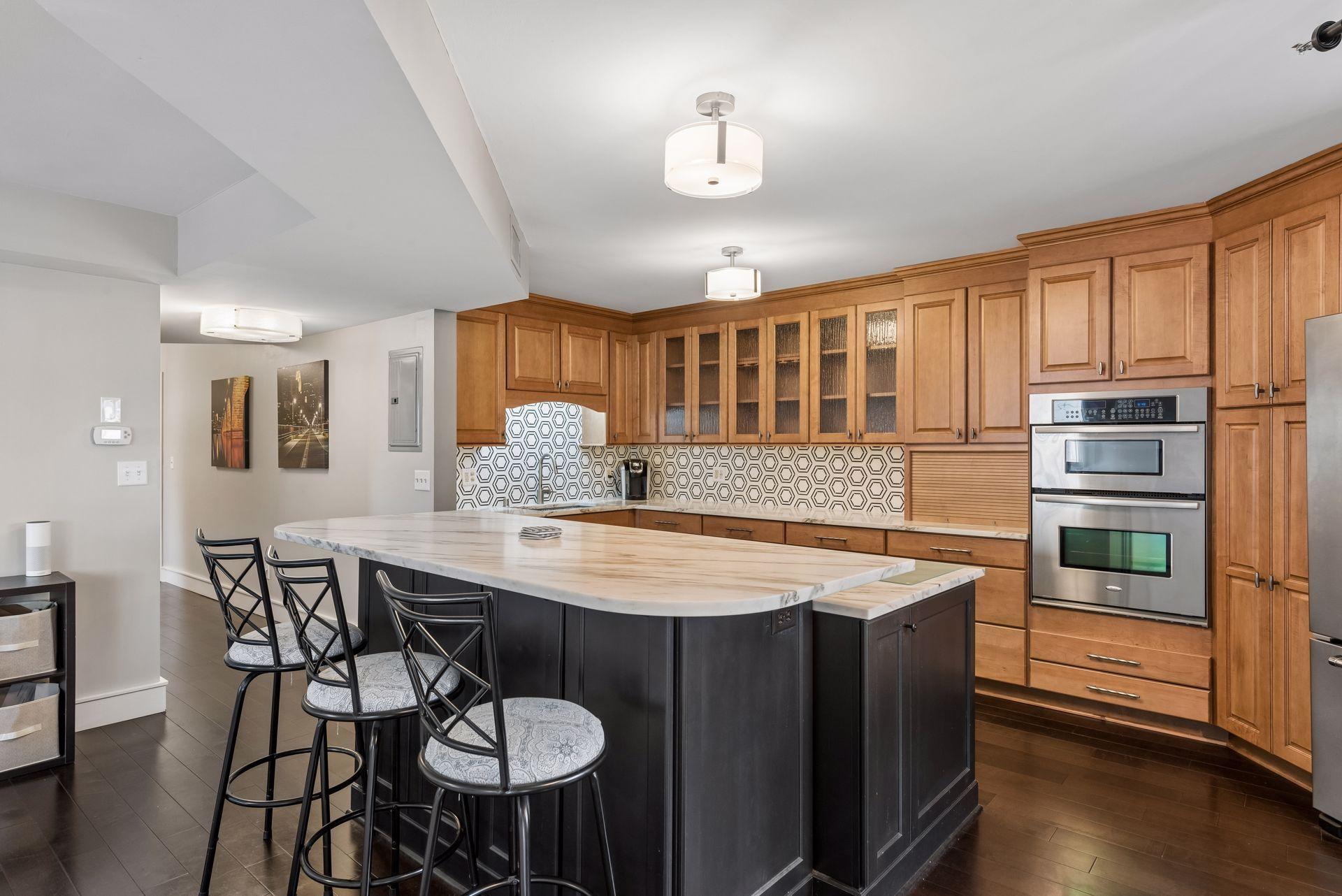 View of (CC) High Rise (4+ Levels) at 121 Washington Avenue, Minneapolis - Mike Wilen | Minnesota Team Real Estate