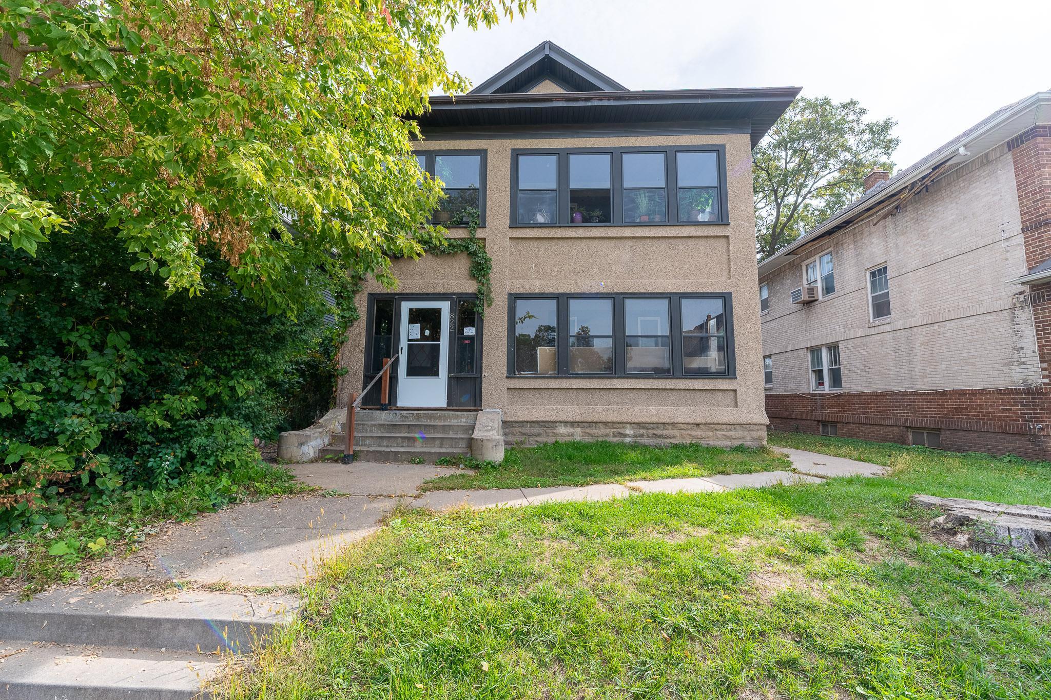View of Duplex Up and Down at 822 Penn Avenue, Minneapolis - Mike Wilen | Minnesota Team Real Estate