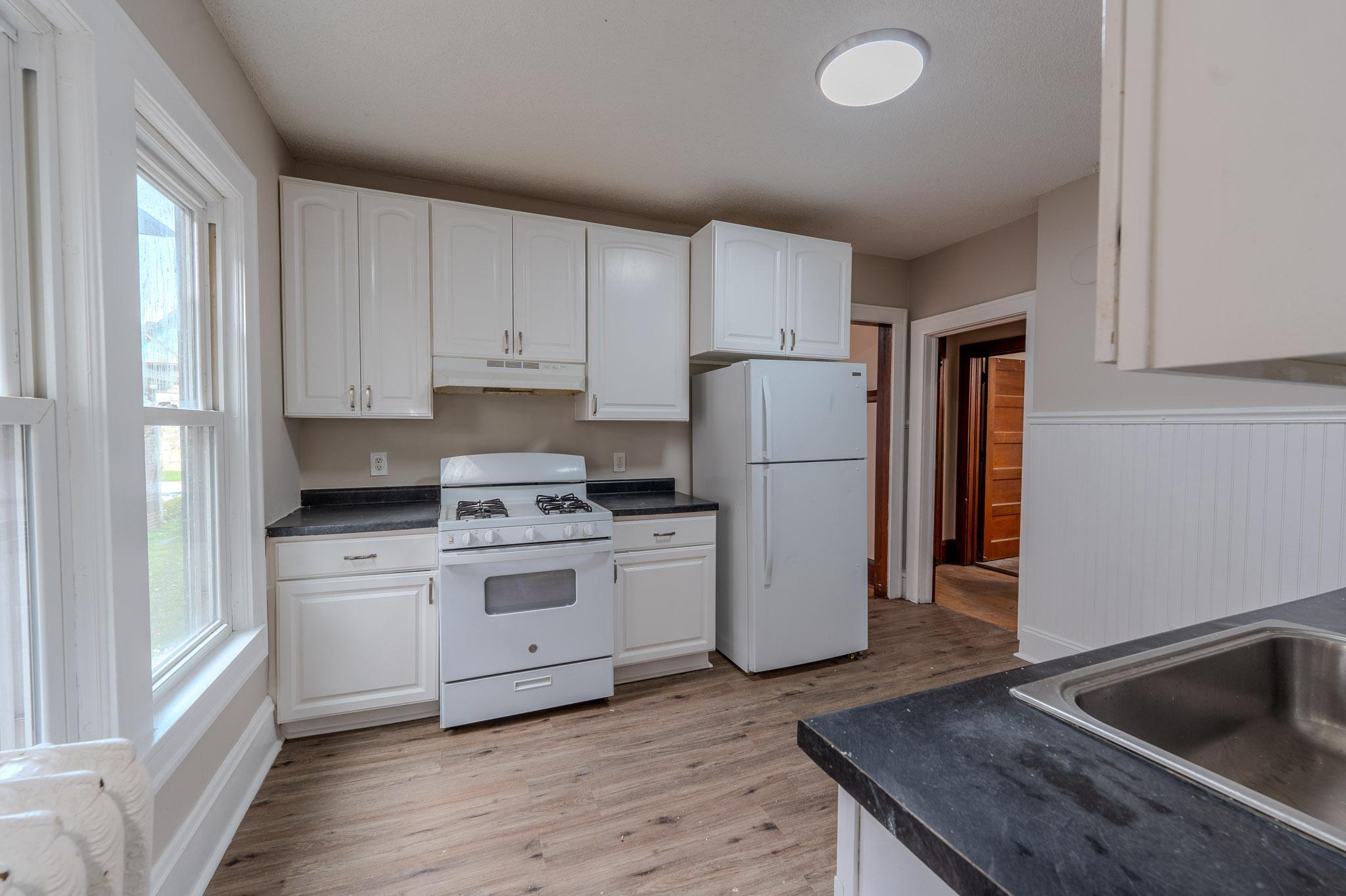 View of Residential Income at 822 Penn Avenue, Minneapolis MN 55411, Minneapolis (11 of 41) - Mike Wilen | Minnesota Team Real Estate