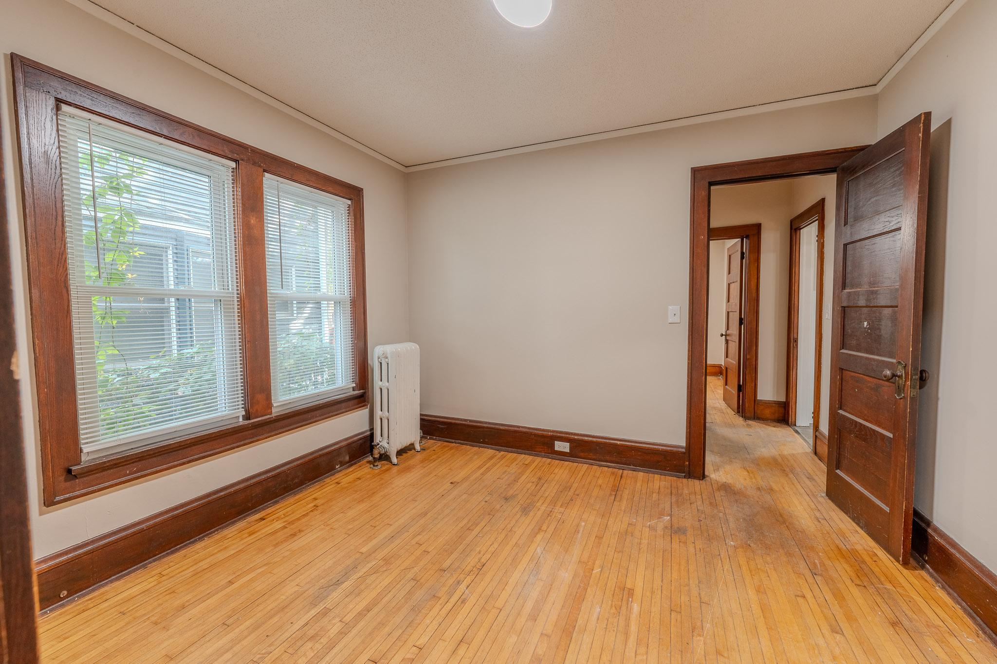 View of Residential Income at 822 Penn Avenue, Minneapolis MN 55411, Minneapolis (6 of 41) - Mike Wilen | Minnesota Team Real Estate