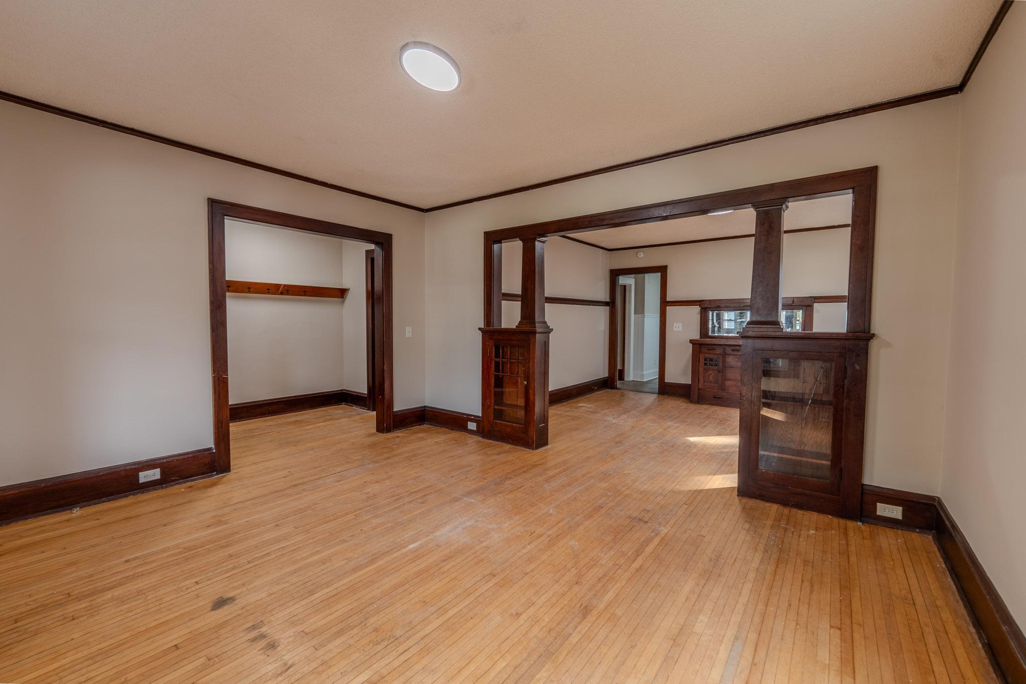 View of Residential Income at 822 Penn Avenue, Minneapolis MN 55411, Minneapolis (3 of 41) - Mike Wilen | Minnesota Team Real Estate