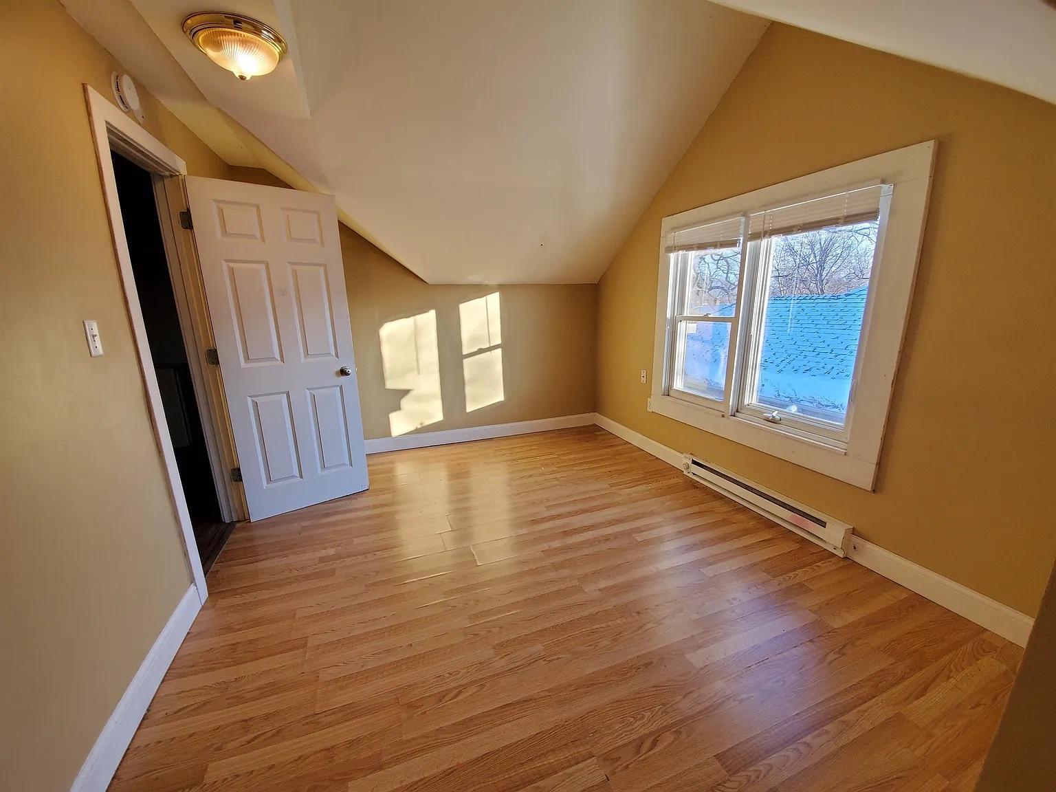 View of Residential Income at 822 Penn Avenue, Minneapolis MN 55411, Minneapolis (38 of 41) - Mike Wilen | Minnesota Team Real Estate