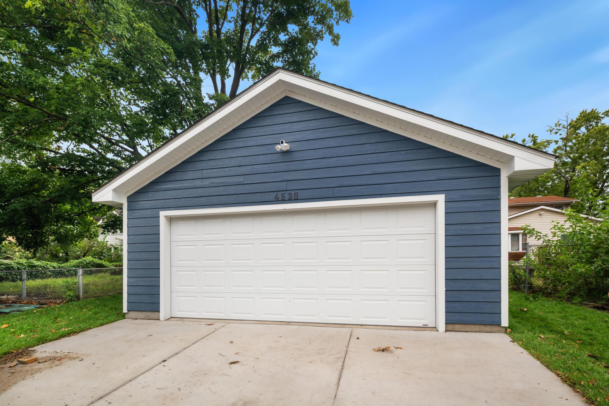 View of Residential at 4530 Bryant Avenue, Minneapolis MN 55412, Minneapolis (31 of 31) - Mike Wilen | Minnesota Team Real Estate