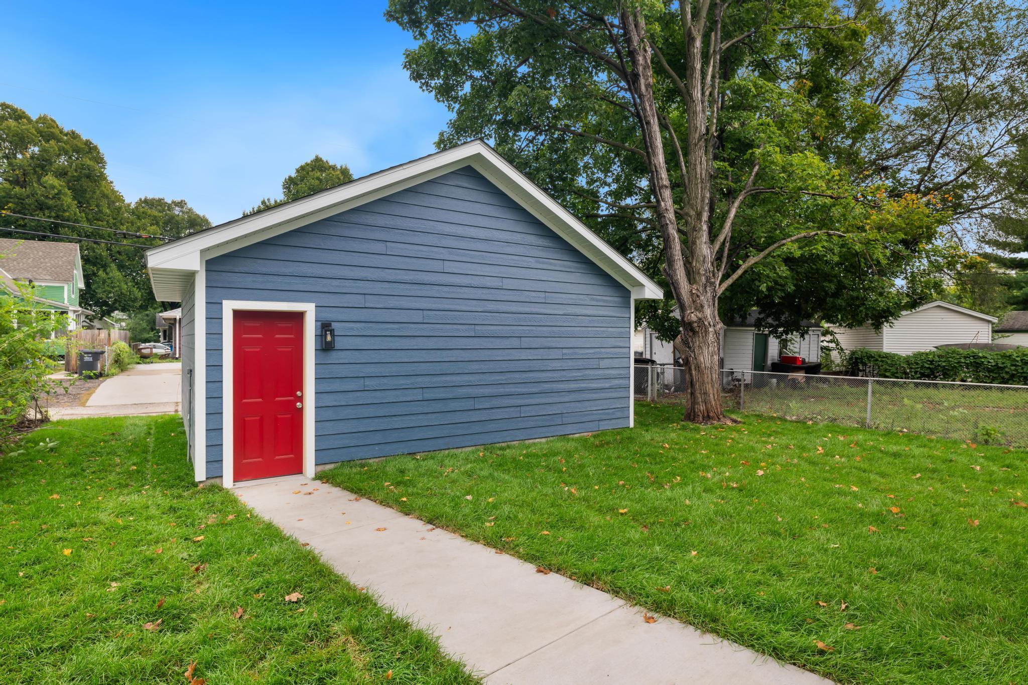View of Residential at 4530 Bryant Avenue, Minneapolis MN 55412, Minneapolis (30 of 31) - Mike Wilen | Minnesota Team Real Estate