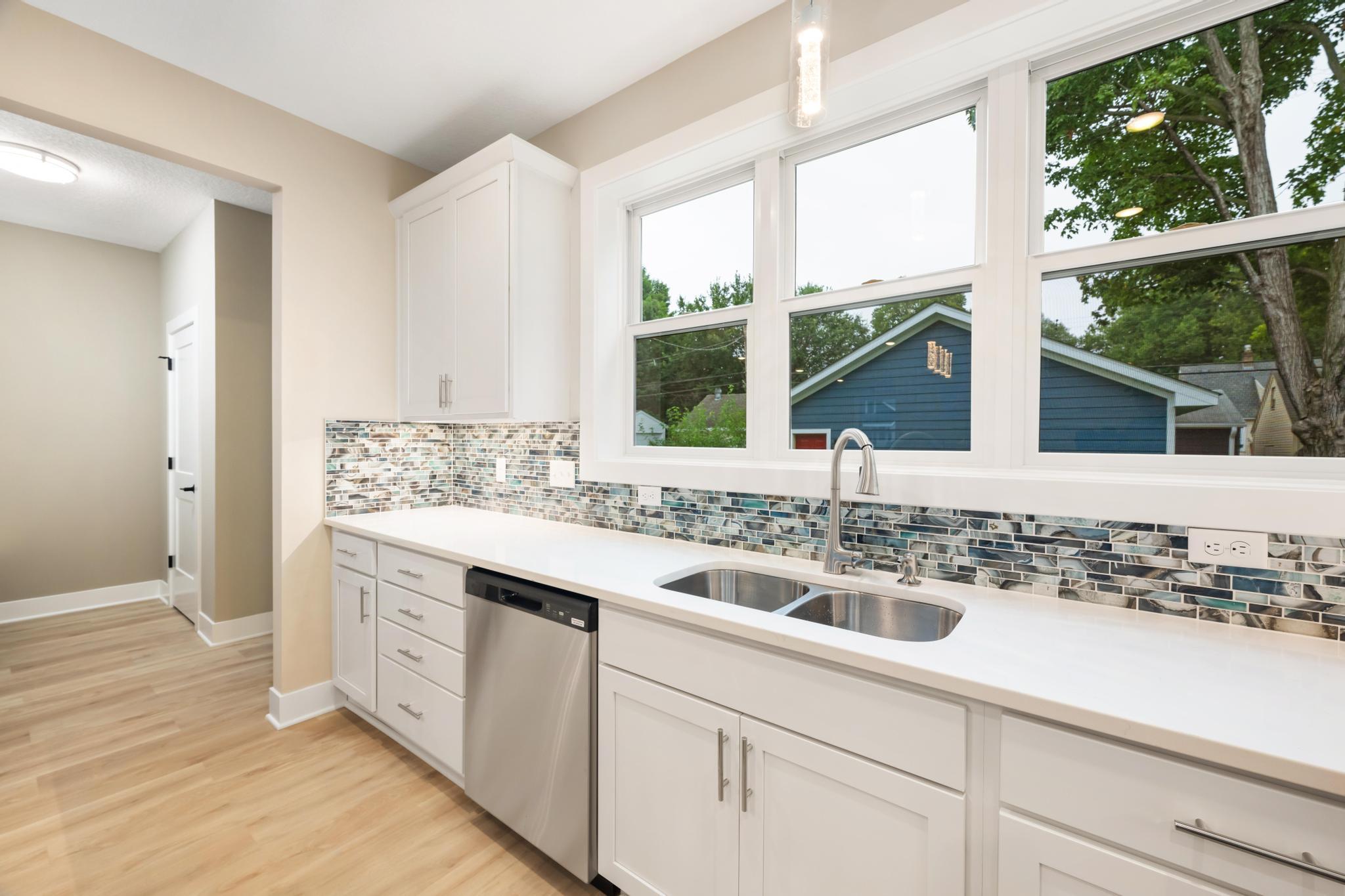 View of Residential at 4530 Bryant Avenue, Minneapolis MN 55412, Minneapolis (12 of 31) - Mike Wilen | Minnesota Team Real Estate