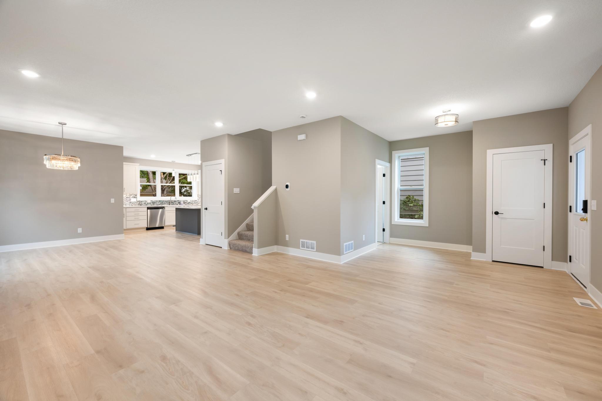 View of Residential at 4530 Bryant Avenue, Minneapolis MN 55412, Minneapolis (5 of 31) - Mike Wilen | Minnesota Team Real Estate
