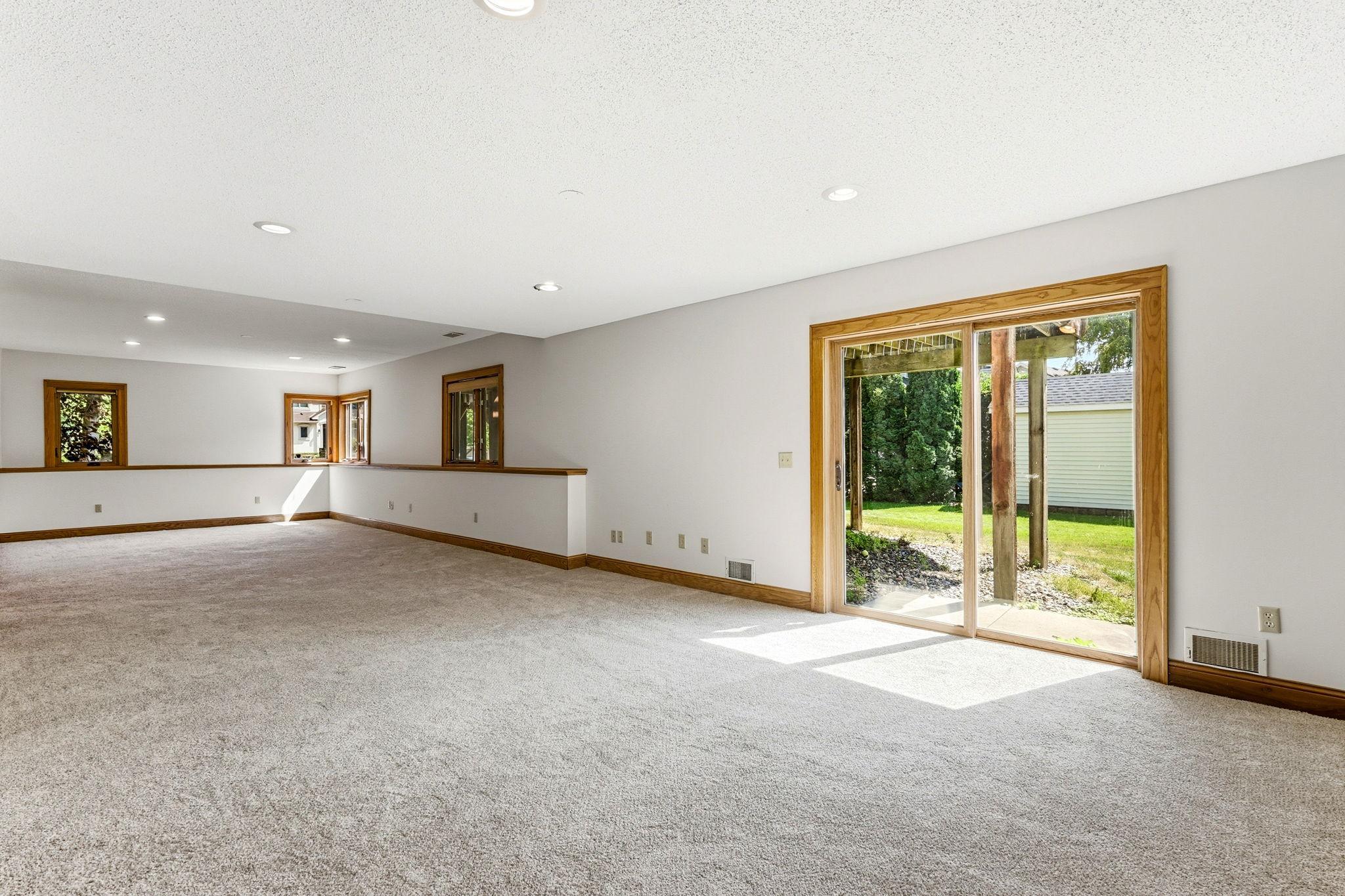 View of Residential at 8843 Blackoaks Lane, Maple Grove MN 55311, Maple Grove (32 of 51) - Mike Wilen | Minnesota Team Real Estate