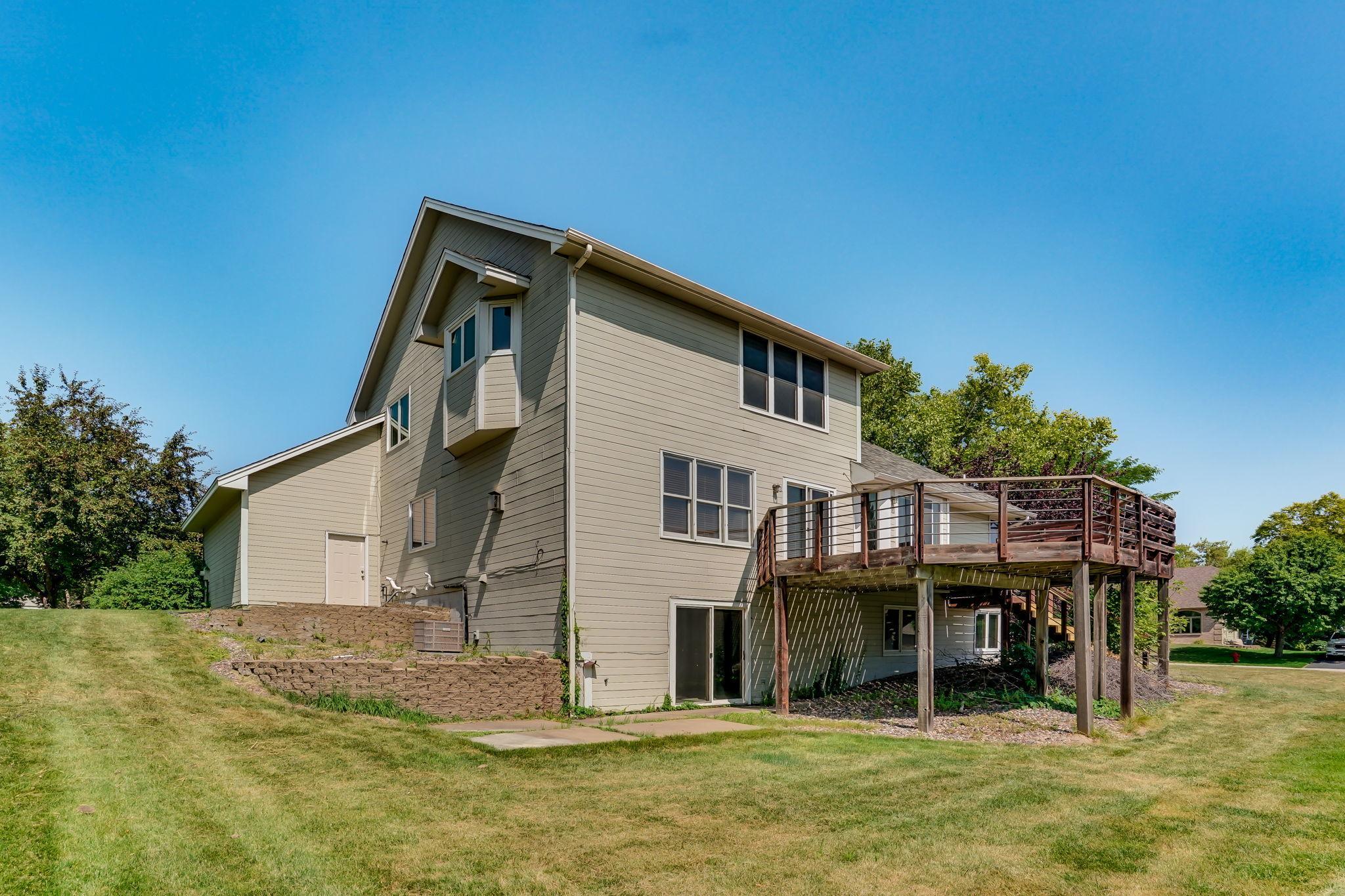 View of Residential at 8843 Blackoaks Lane, Maple Grove MN 55311, Maple Grove (43 of 51) - Mike Wilen | Minnesota Team Real Estate